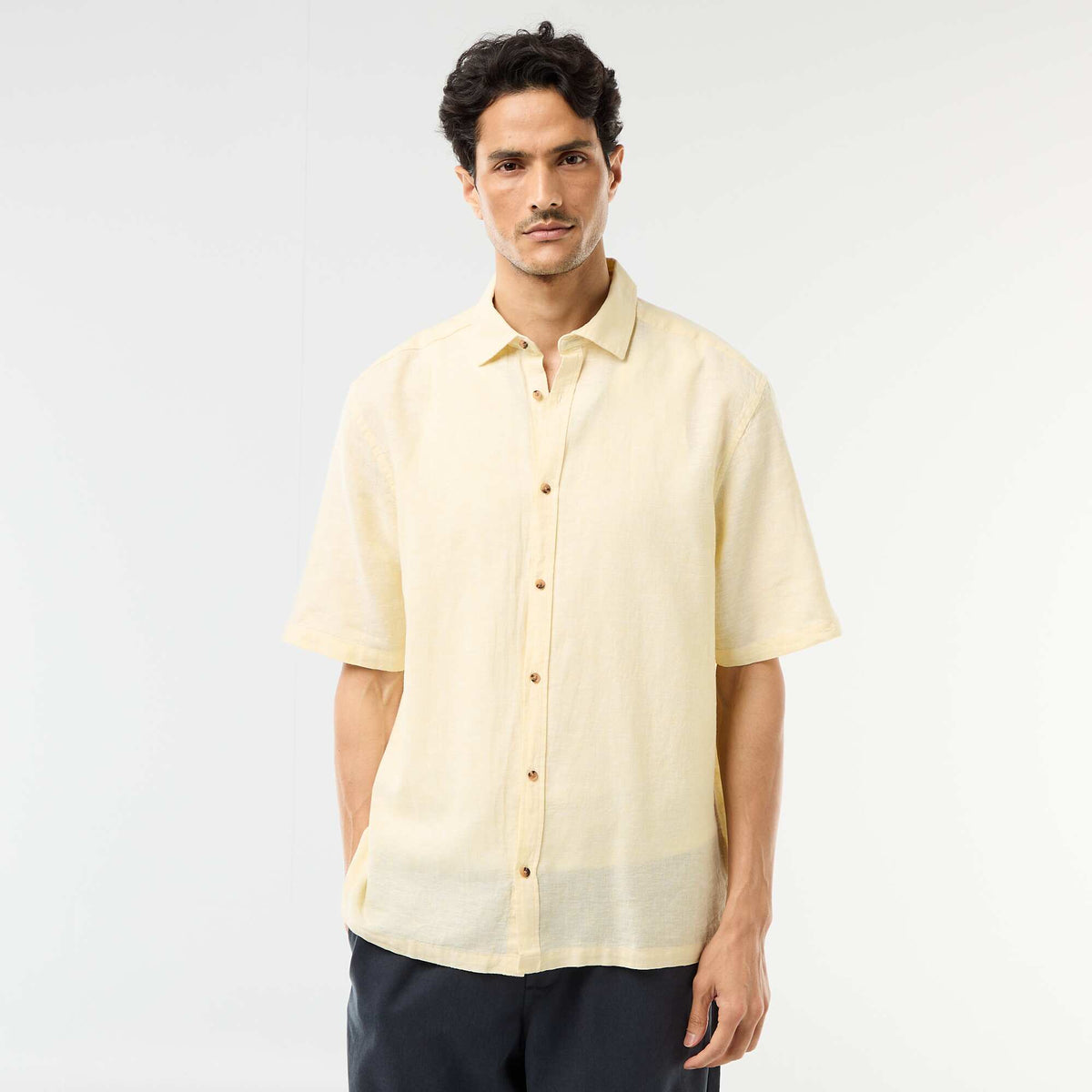 Chemise à manches courtes en lin mélangé JAUNE