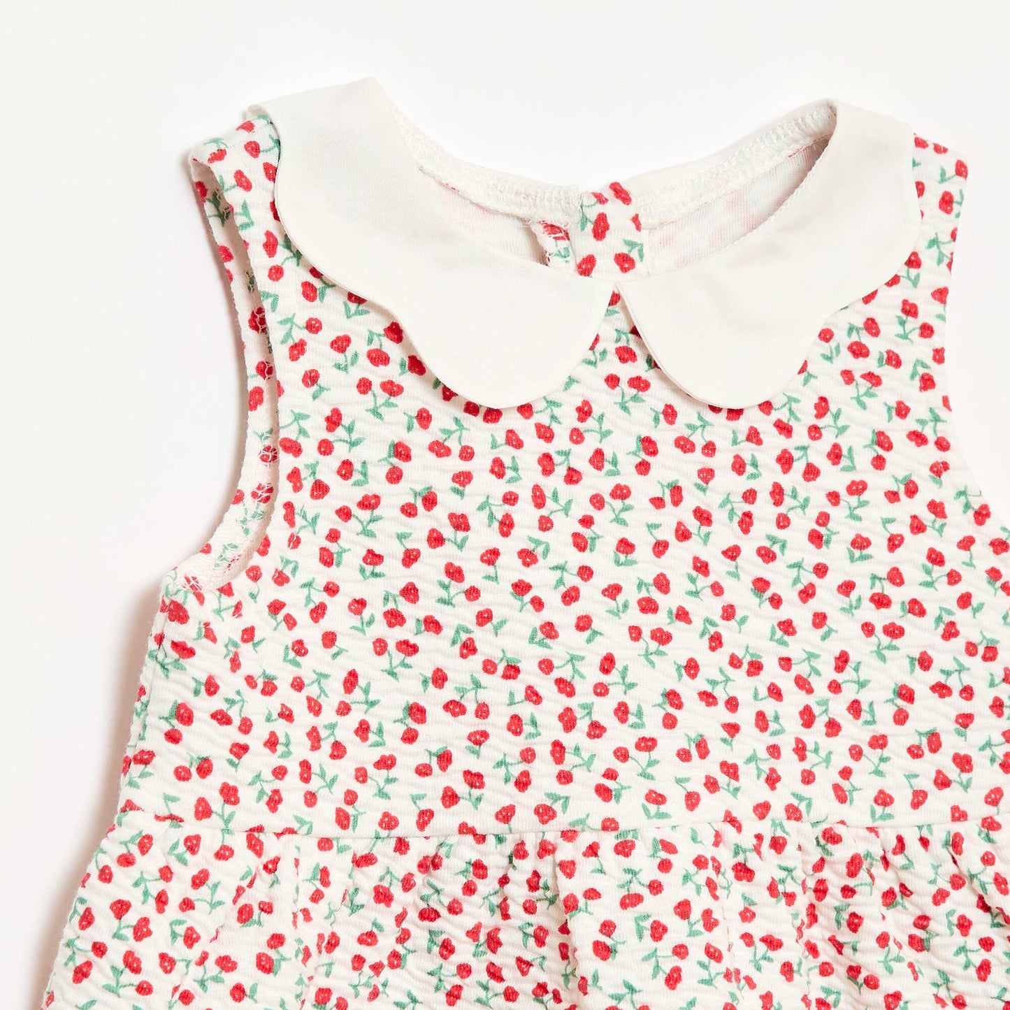 Robe en maille froissée avec col en popeline ROUGE