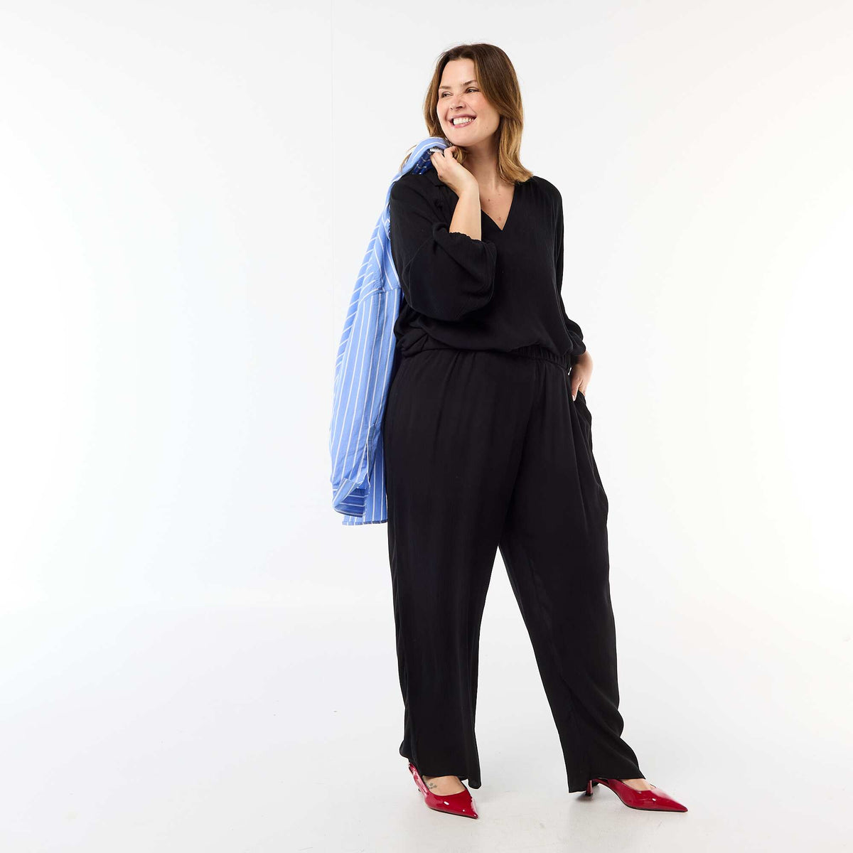 Pantalon large en maille crêpée NOIR