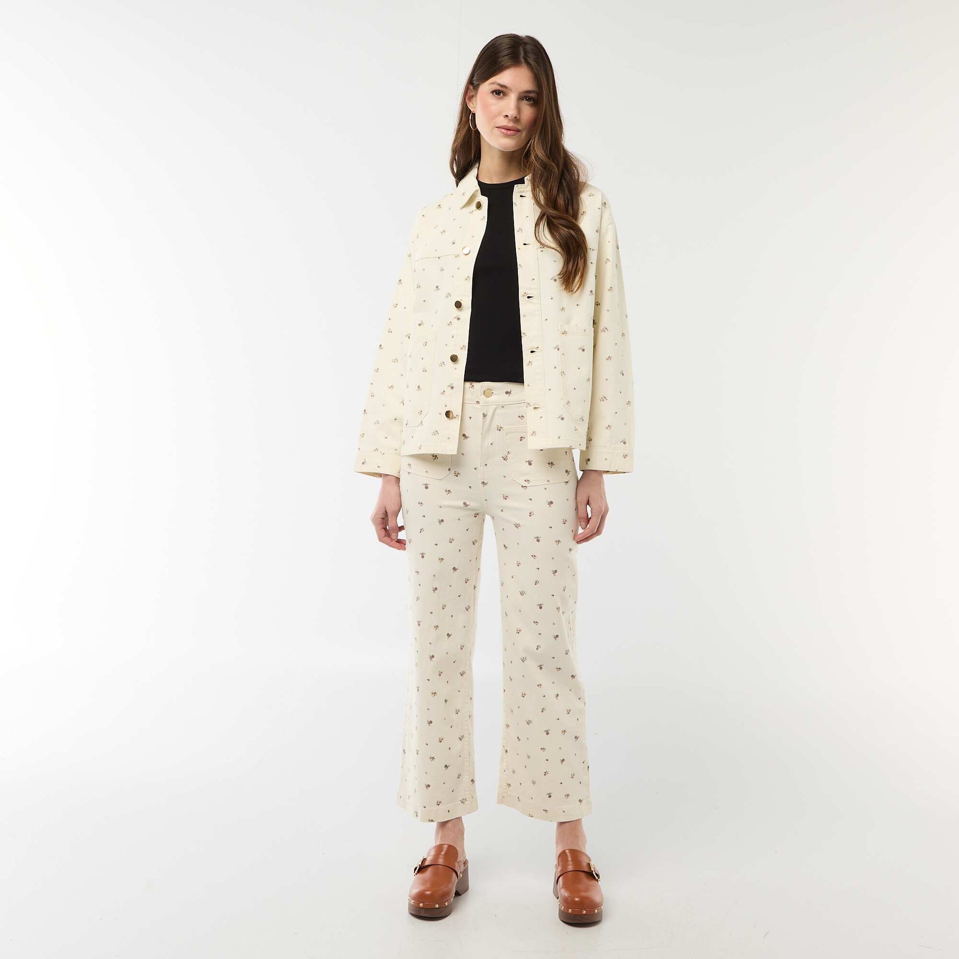 Veste denim courte avec 2 poches plaquées BLANC