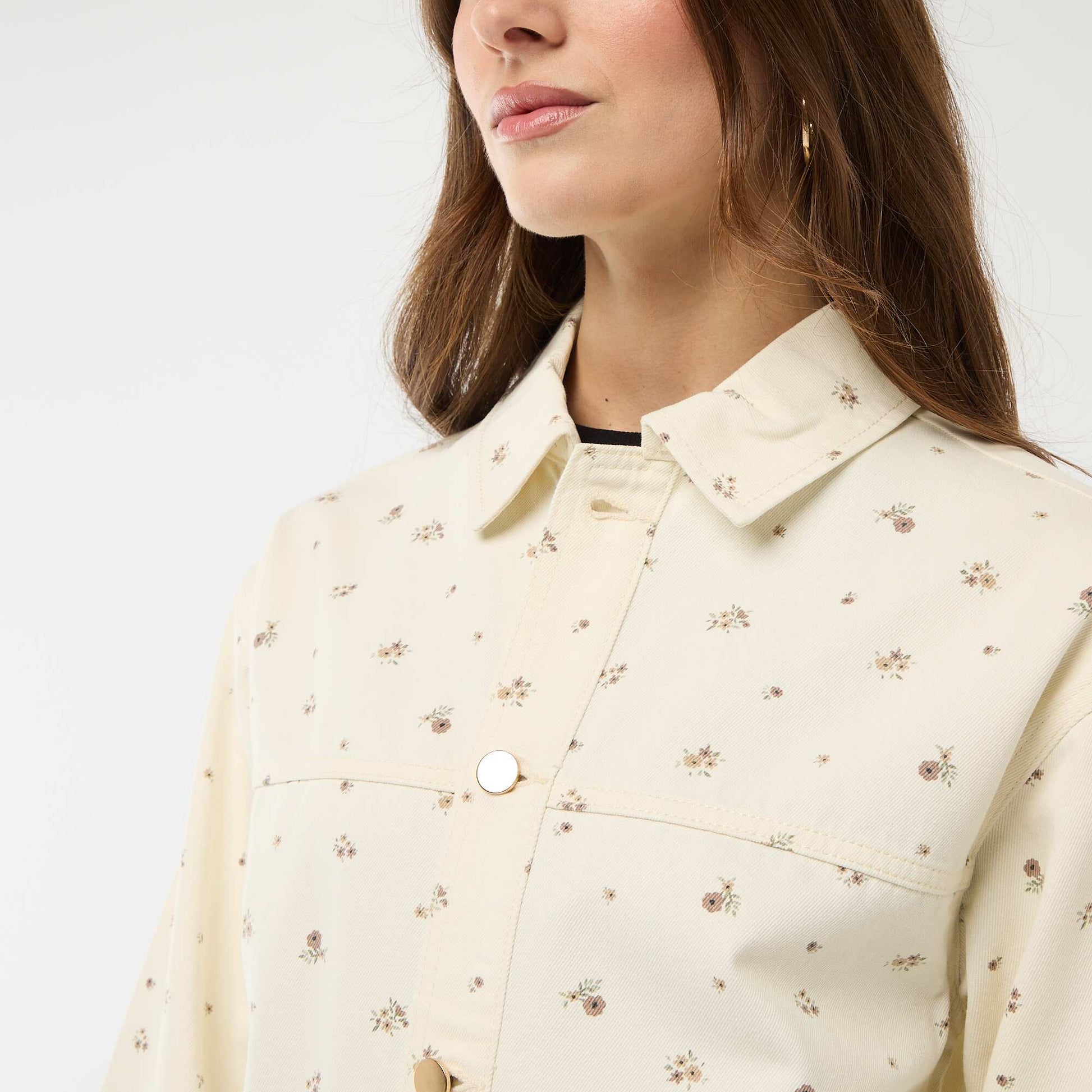 Veste denim courte avec 2 poches plaquées BLANC
