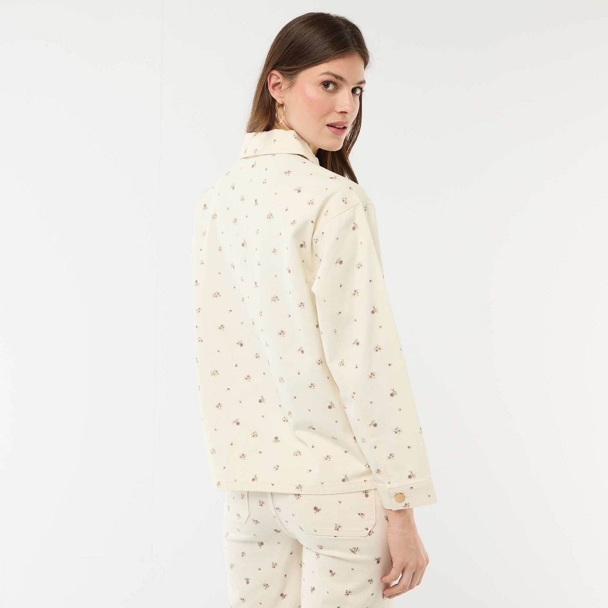 Veste denim courte avec 2 poches plaquées BLANC