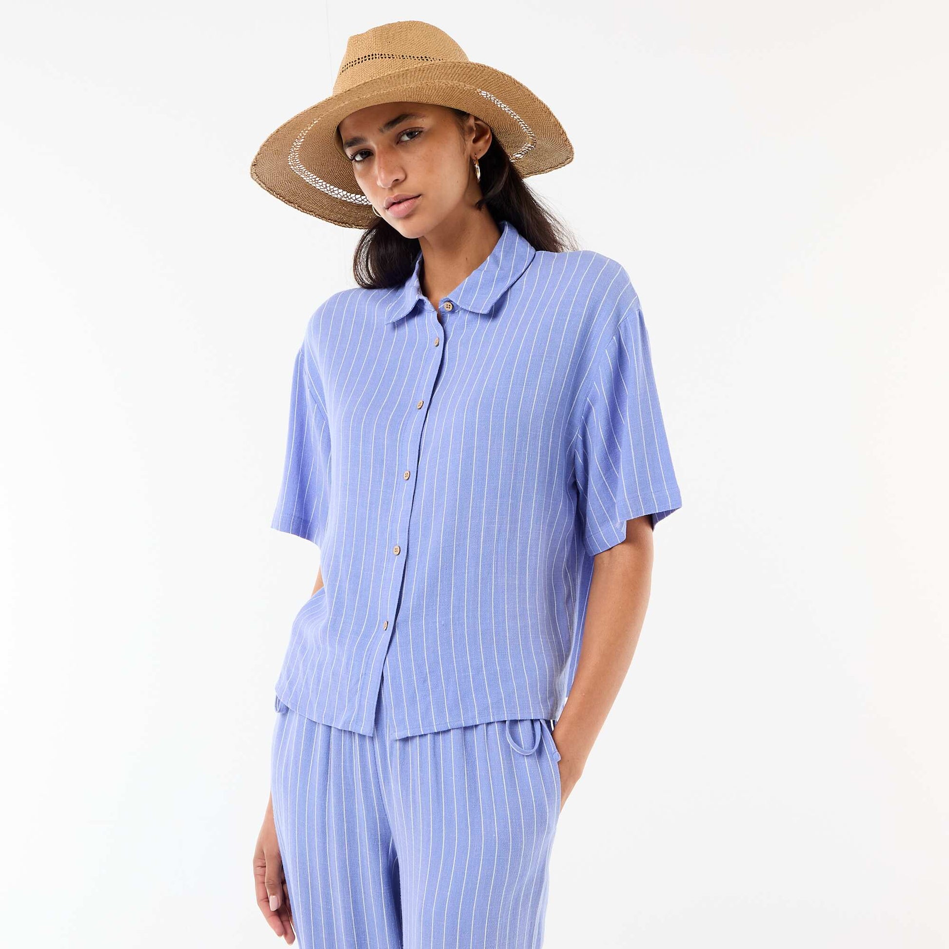 Chemise unie à manches courtes BLEU