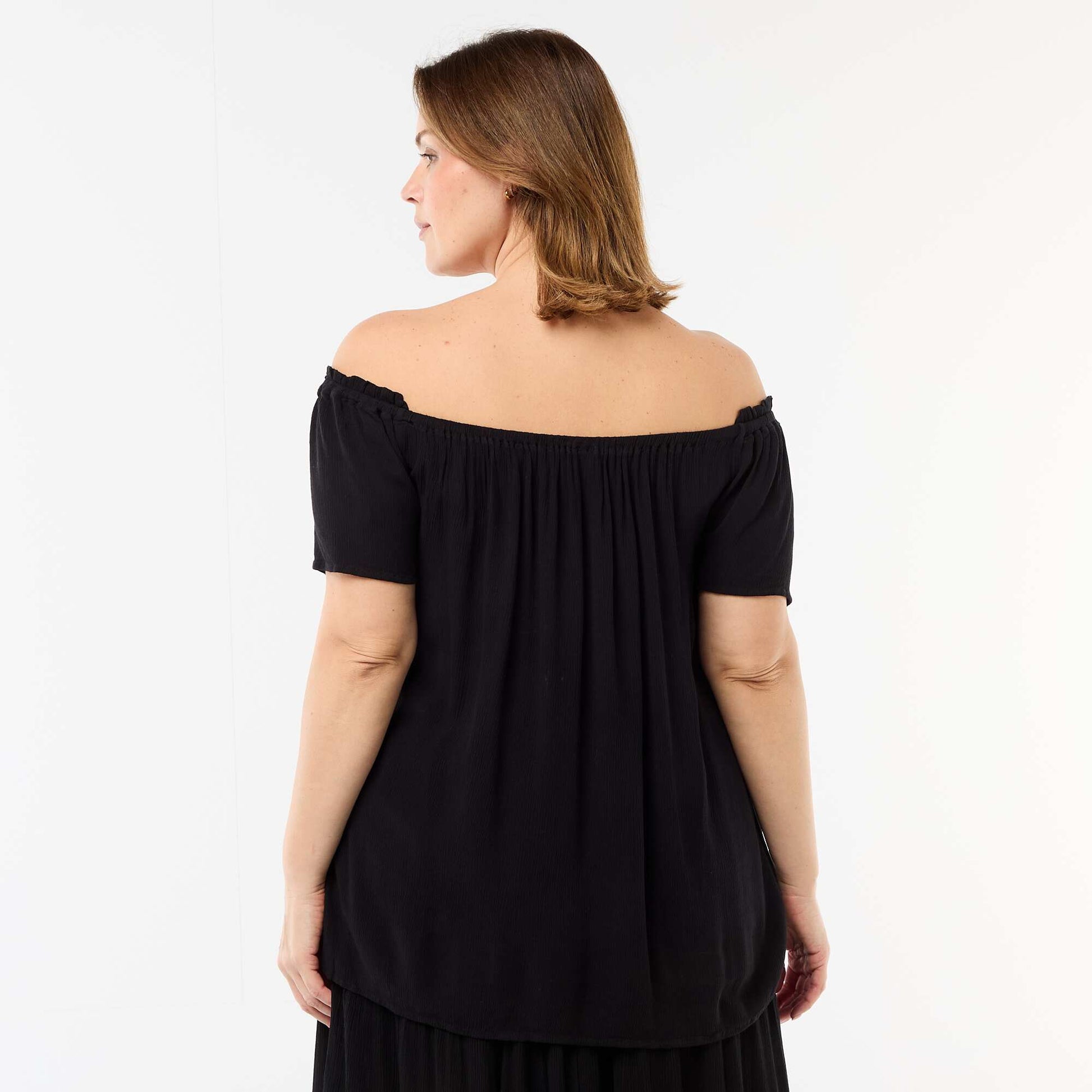 Blouse fluide crêpée à manches courtes NOIR