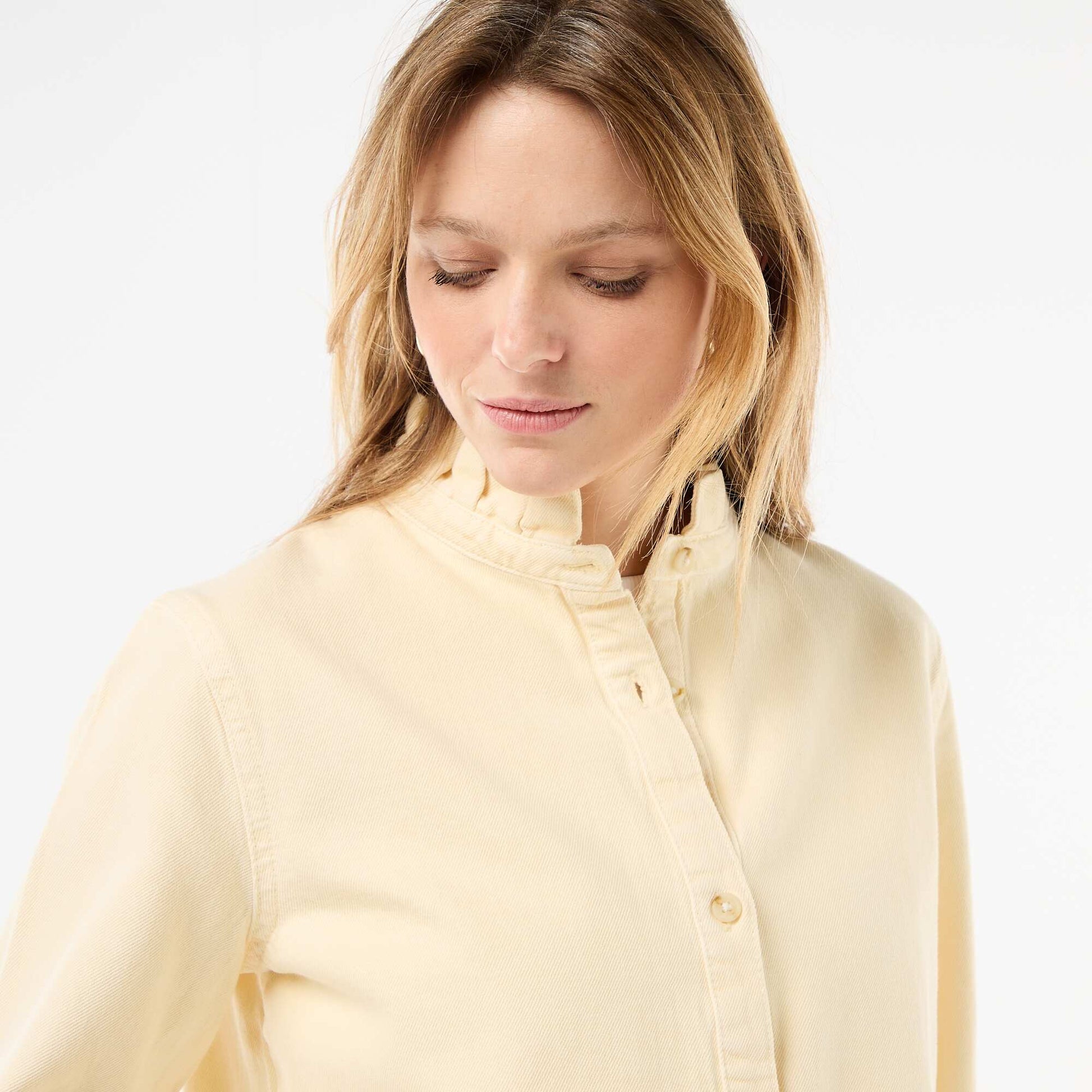 Blouse en denim avec col volanté JAUNE
