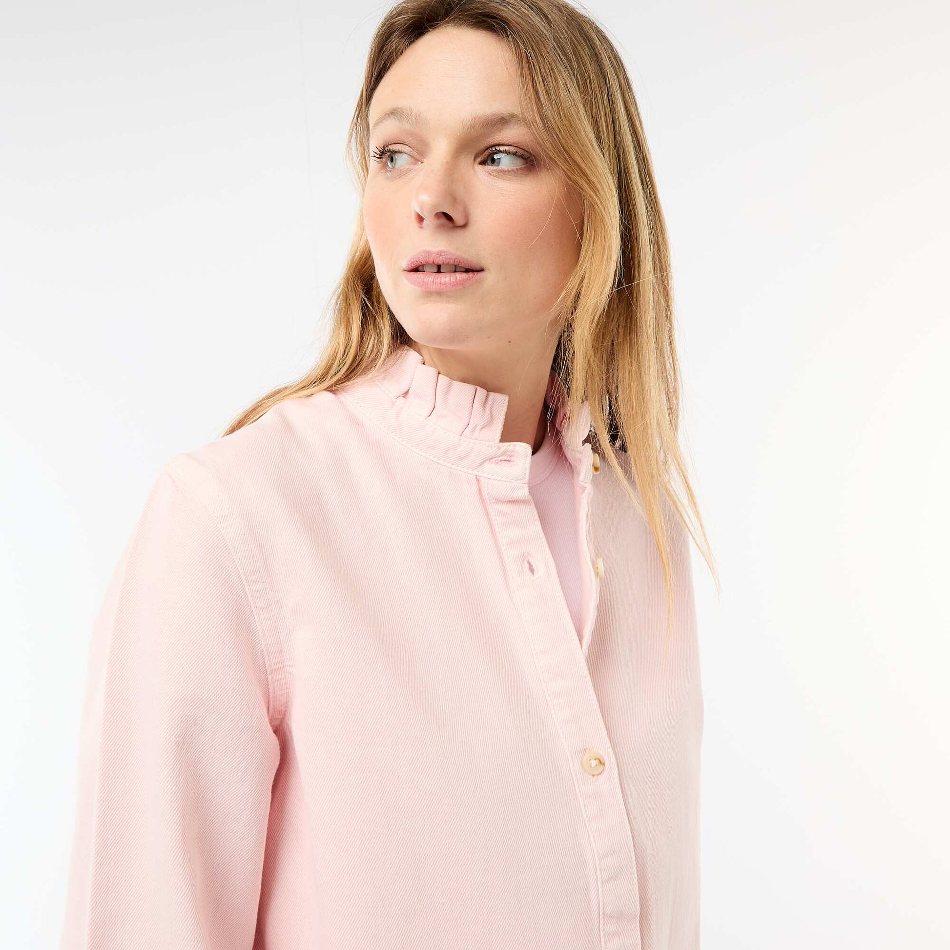 Blouse en denim avec col volanté ROSE
