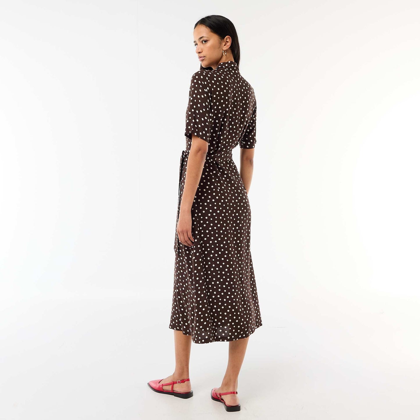 Robe longue forme chemise avec ceinture à nouer all-over MARRON