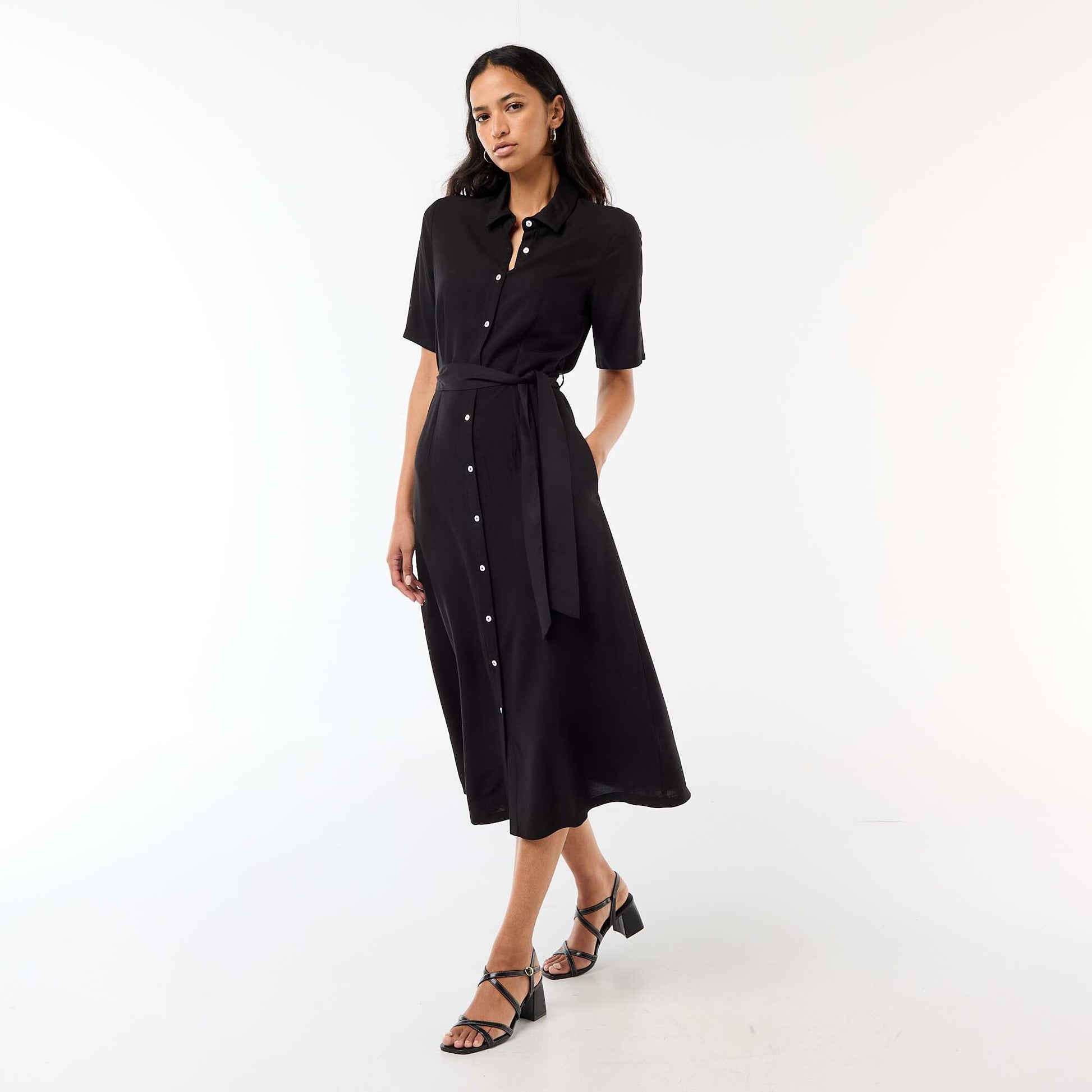 Robe longue forme chemise avec ceinture à nouer uni NOIR