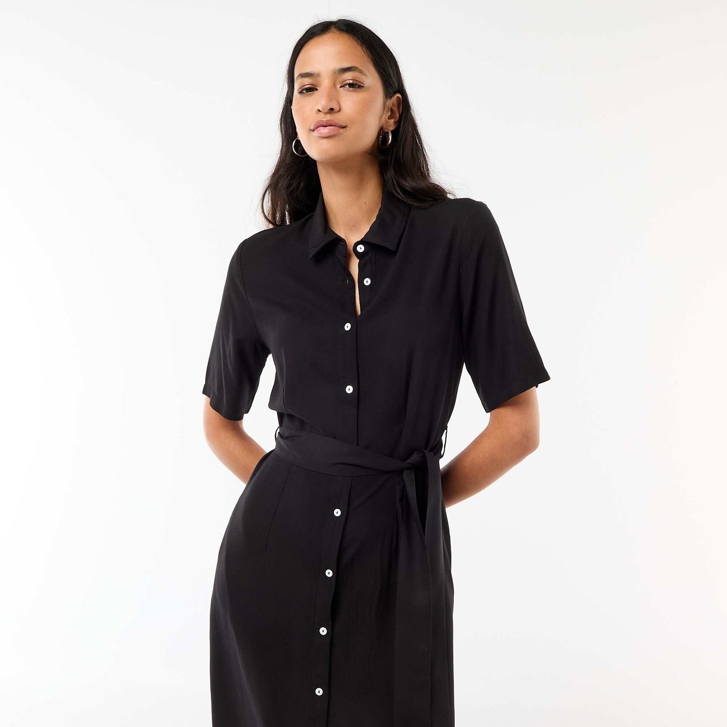 Robe longue forme chemise avec ceinture à nouer uni NOIR