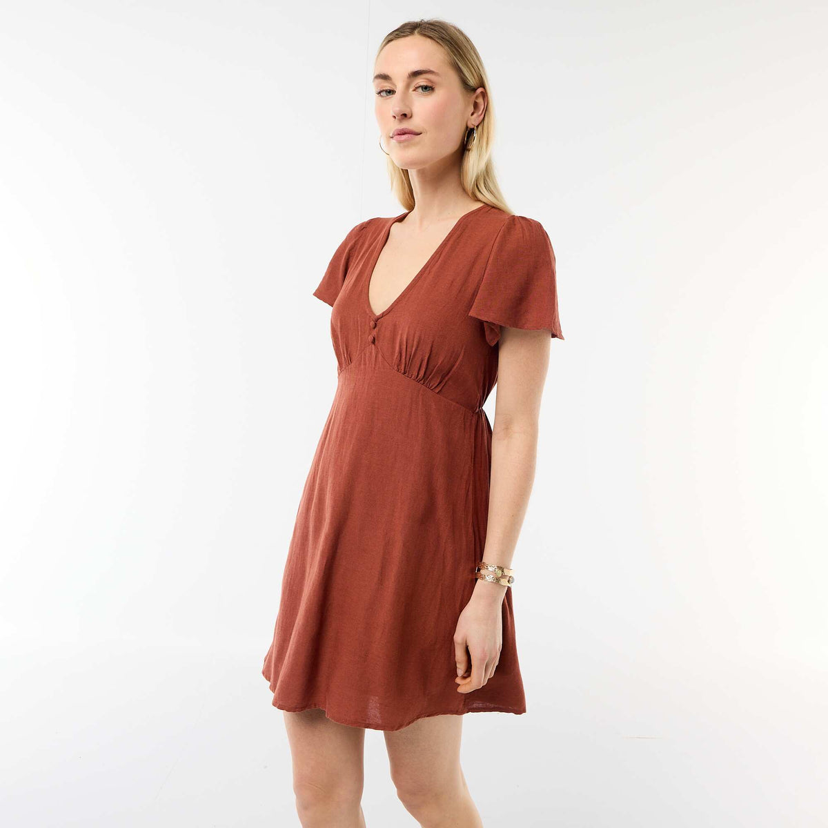 Robe courte manches papillons en coton et lin MARRON