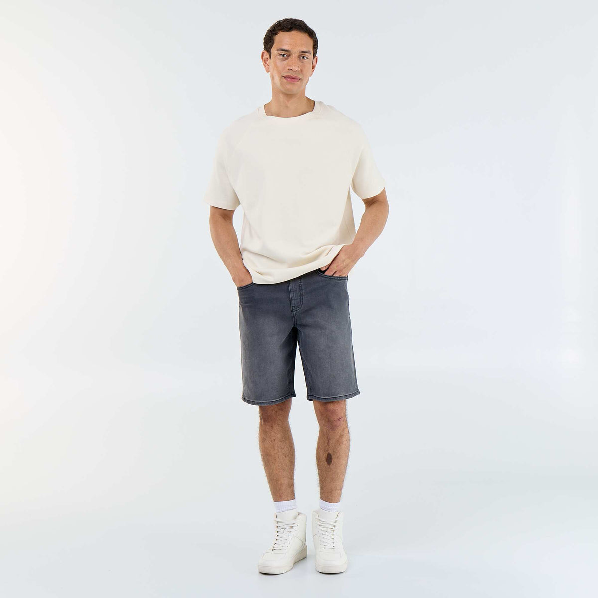 Bermuda en jean slim fit GRIS