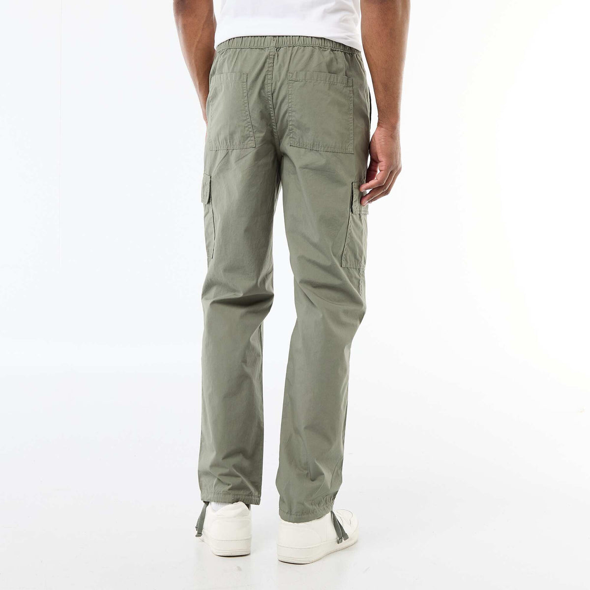 Pantalon multipoche regular fit VERT