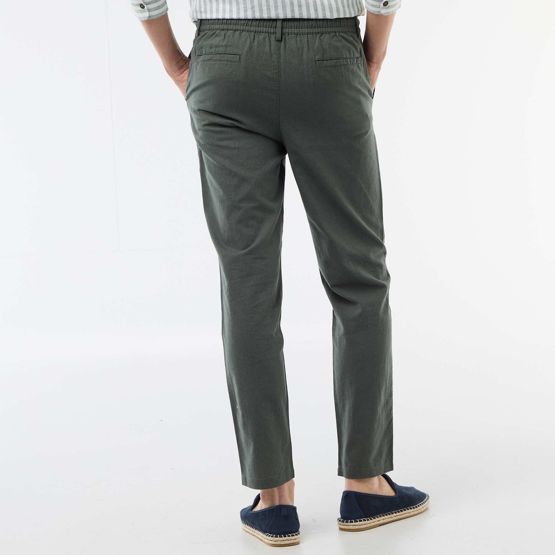 Pantalon chino regular en lin mélangé VERT