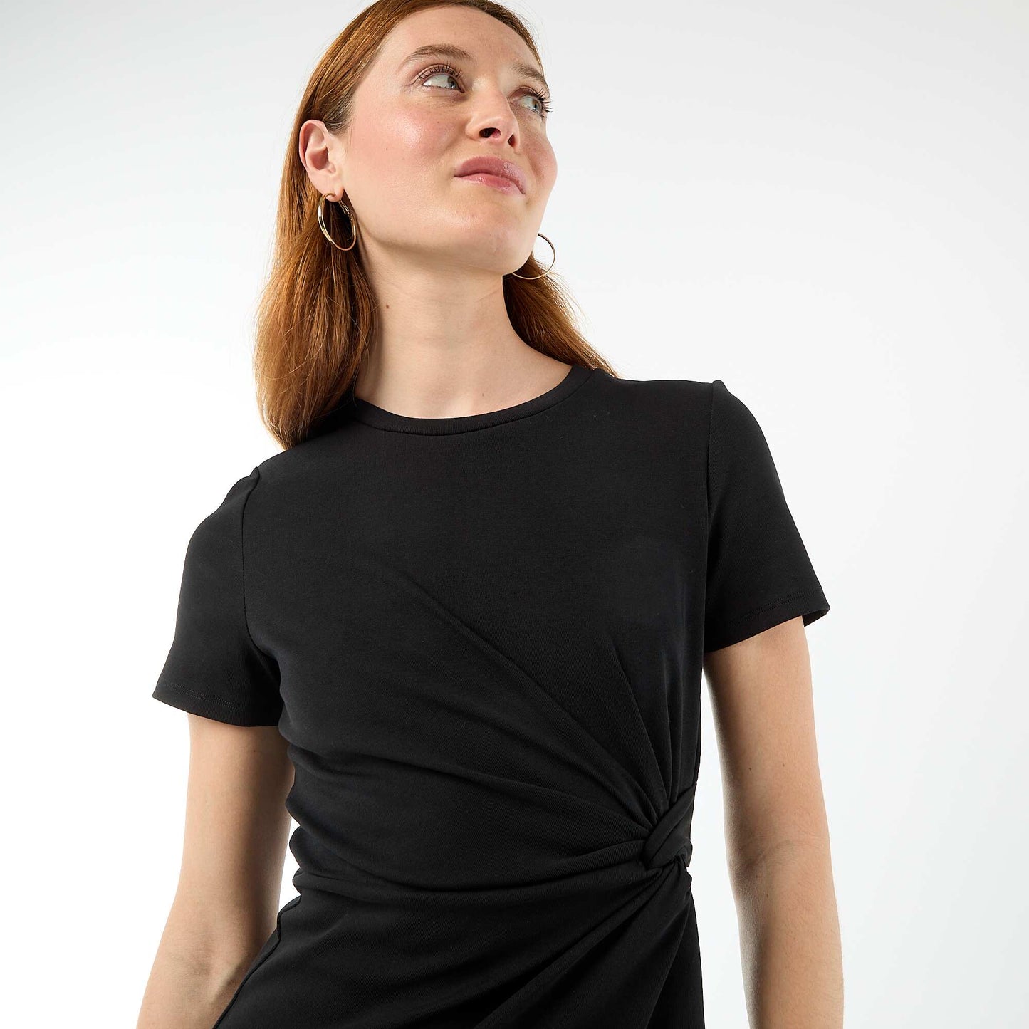 Robe t-shirt courte avec nœud fantaisie NOIR