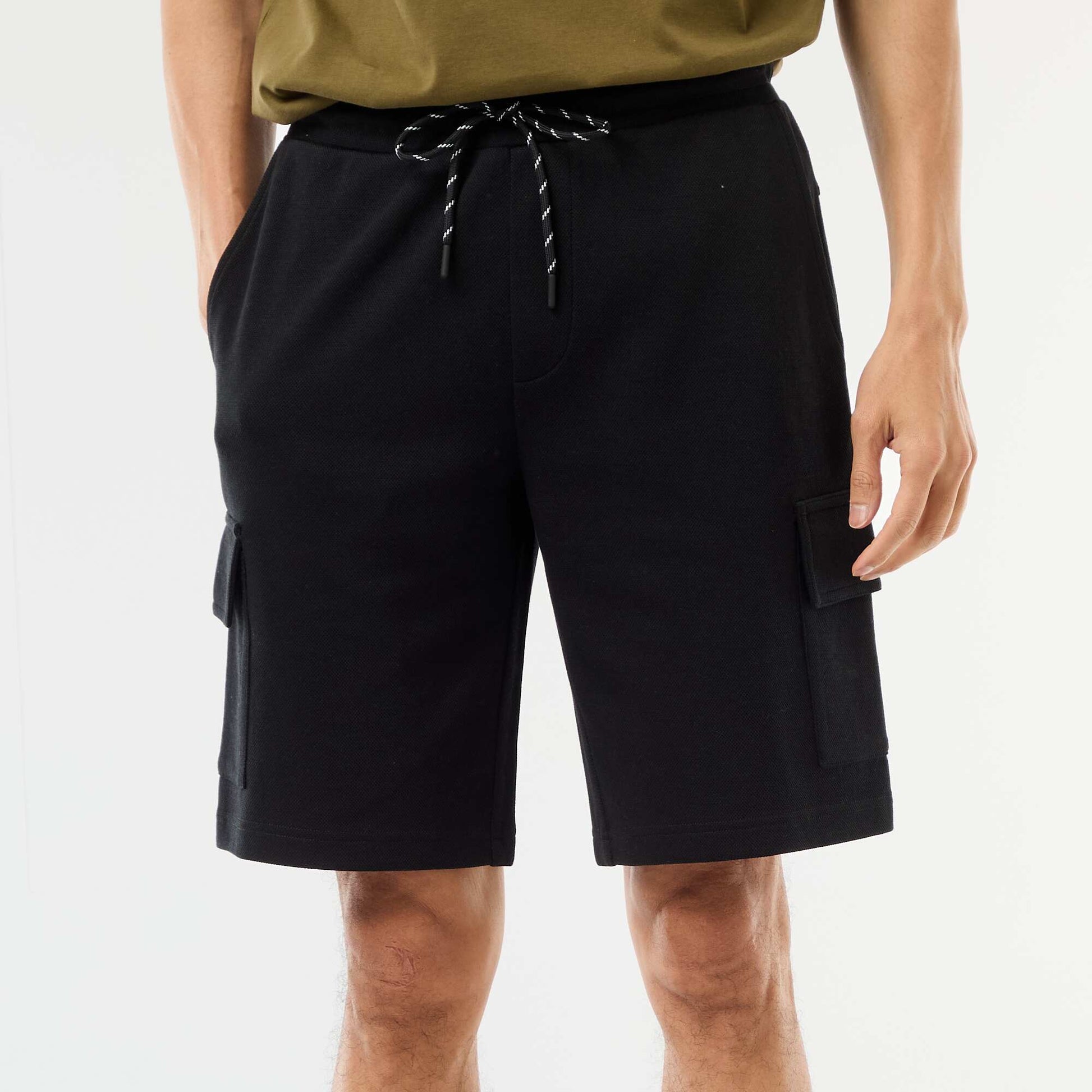 Bermuda en piqué de coton multipoches NOIR