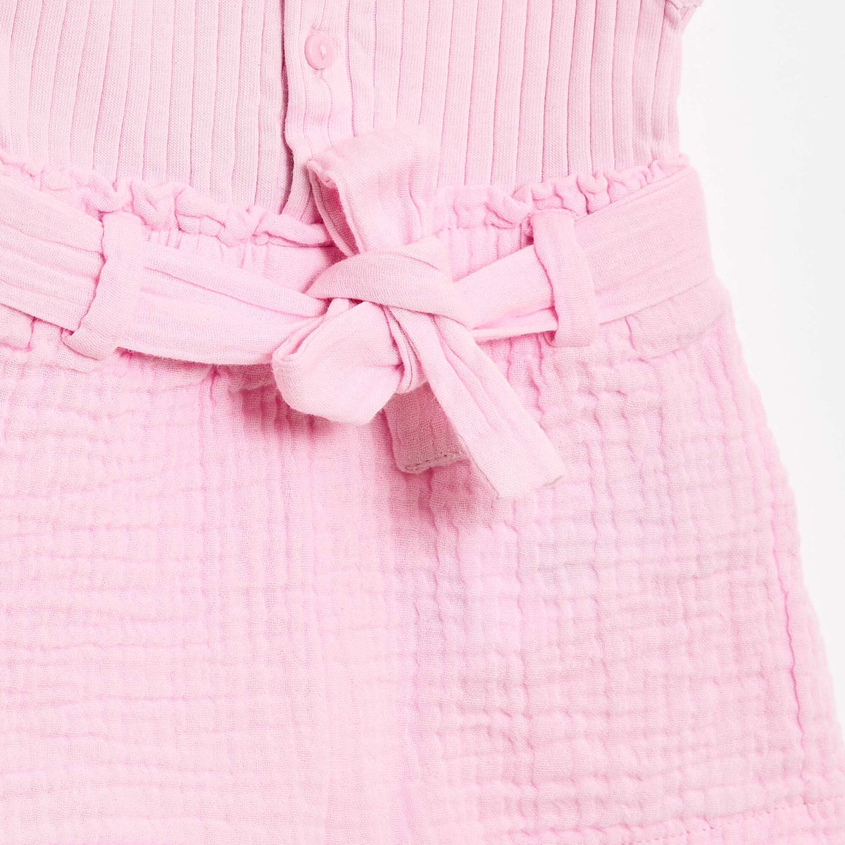 Combinaison short en double gaze de coton + ceinture à nouer ROSE