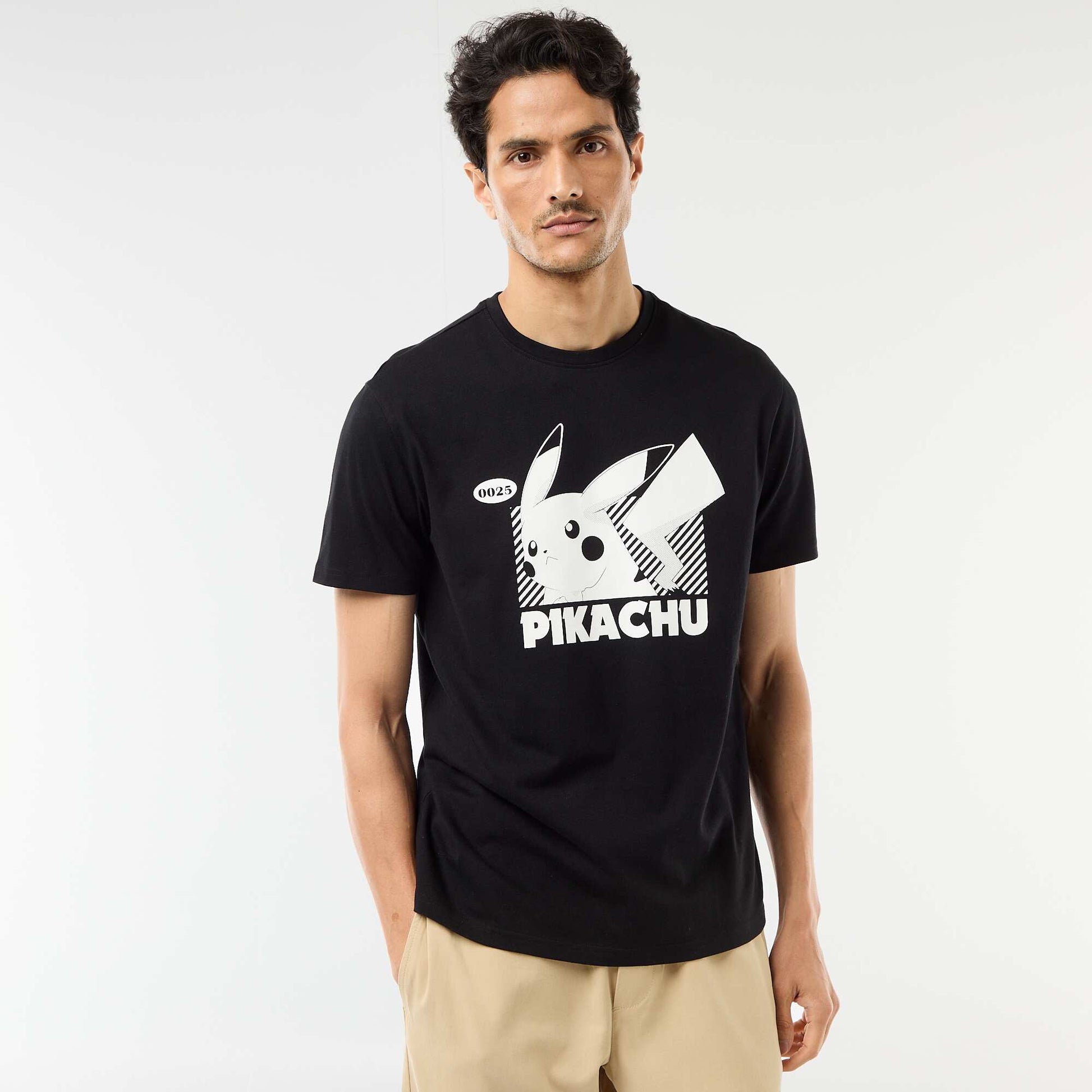 T-shirt 'Pokemon' 'Pikachu' à manches courtes NOIR