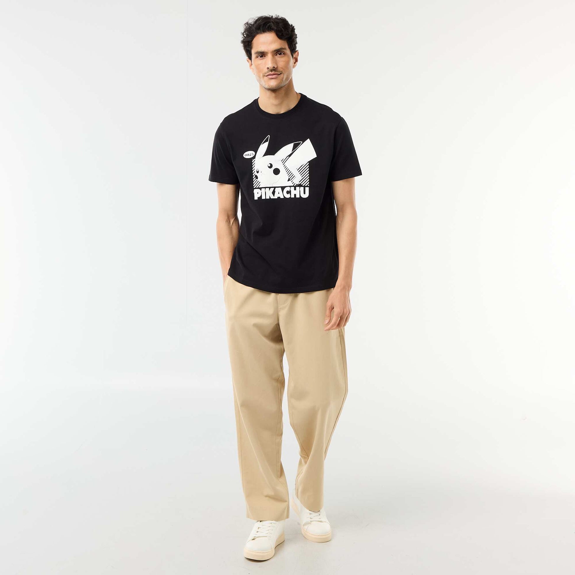 T-shirt 'Pokemon' 'Pikachu' à manches courtes NOIR