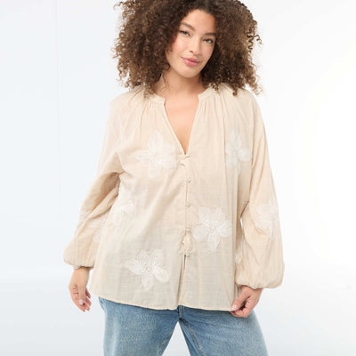 Blouse avec broderies BEIGE