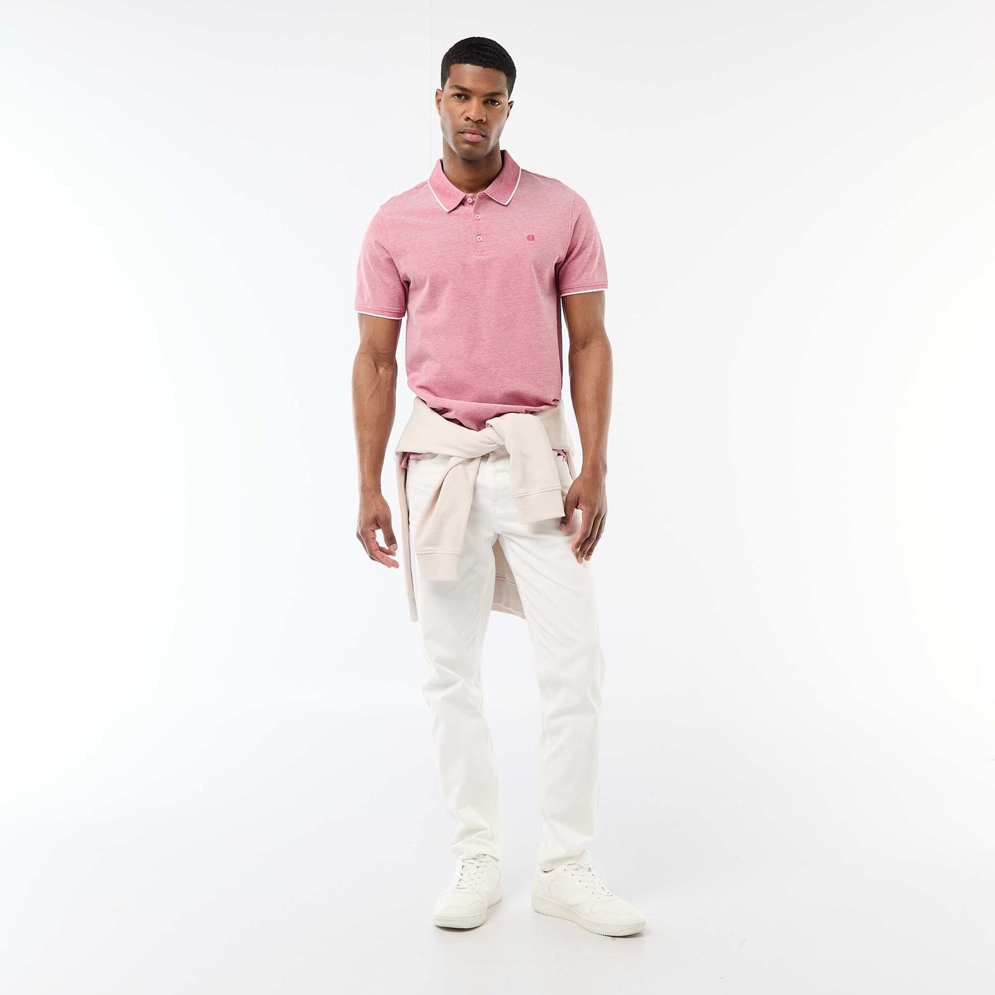 Polo avec broderie sur poitrine ROUGE