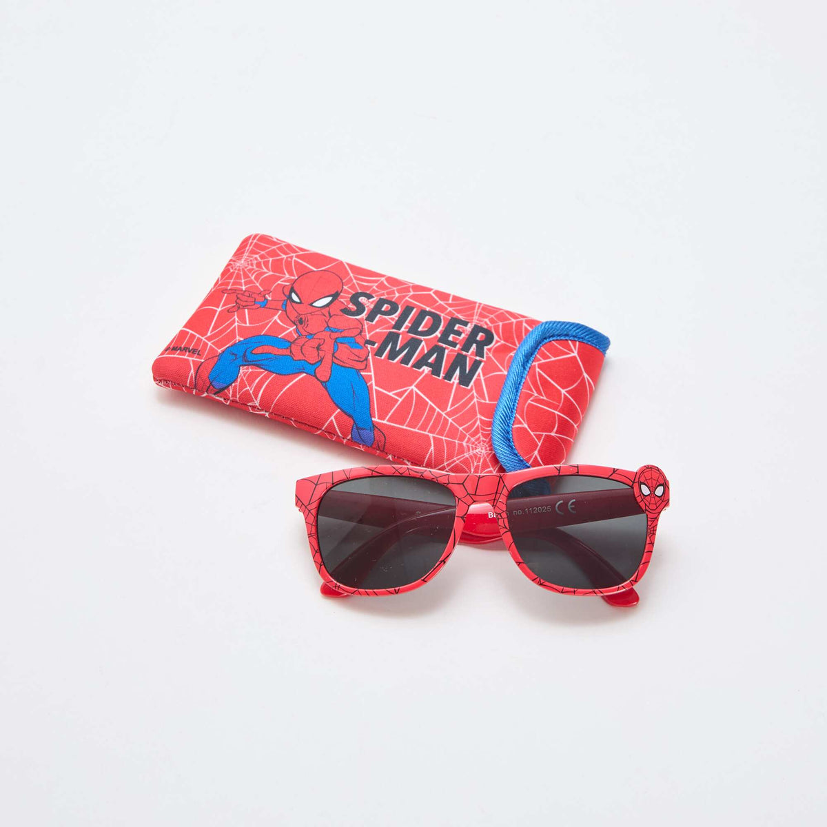 Paire de lunettes de soleil 'Marvel' 'Spiderman' animée + pochette ROUGE