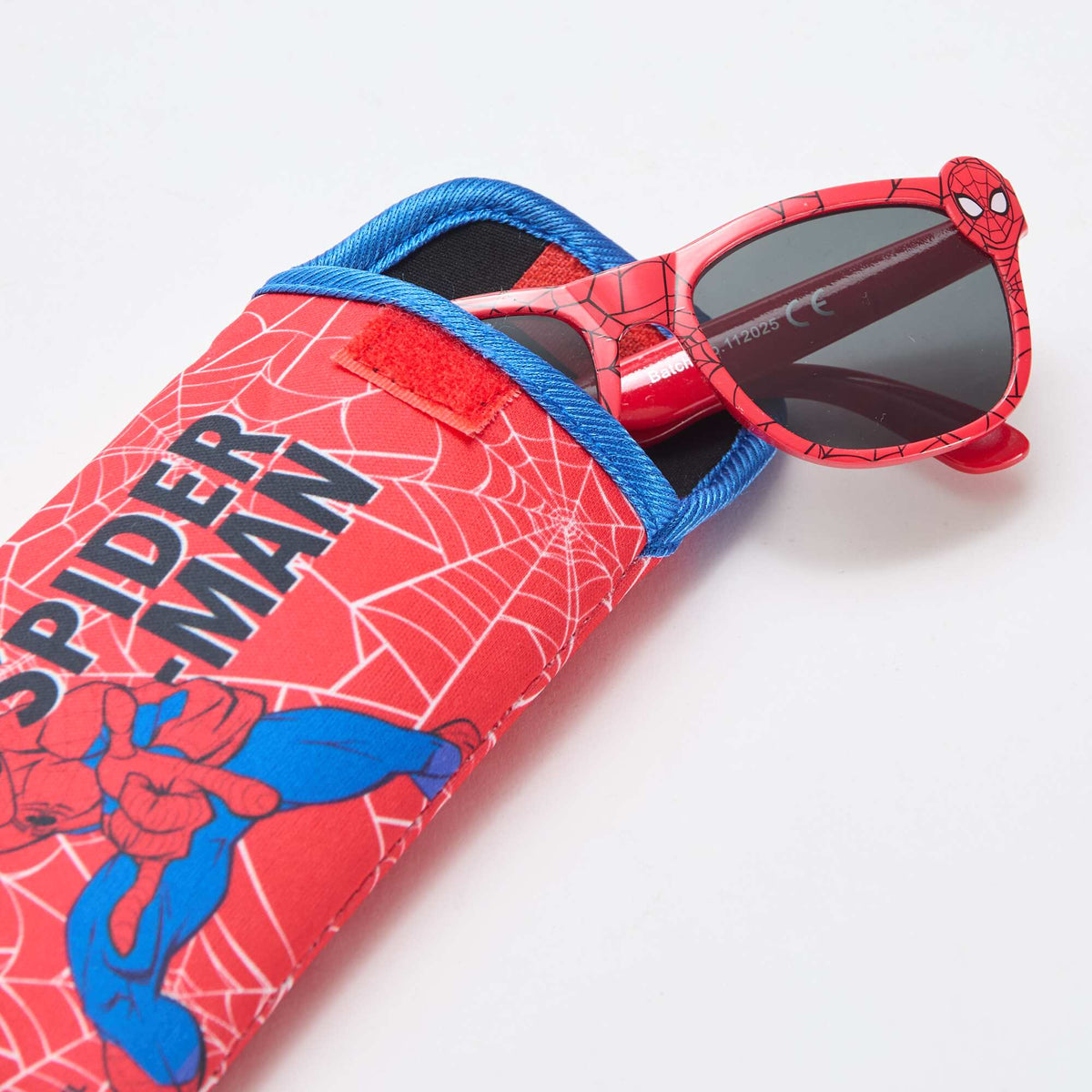 Paire de lunettes de soleil 'Marvel' 'Spiderman' animée + pochette ROUGE