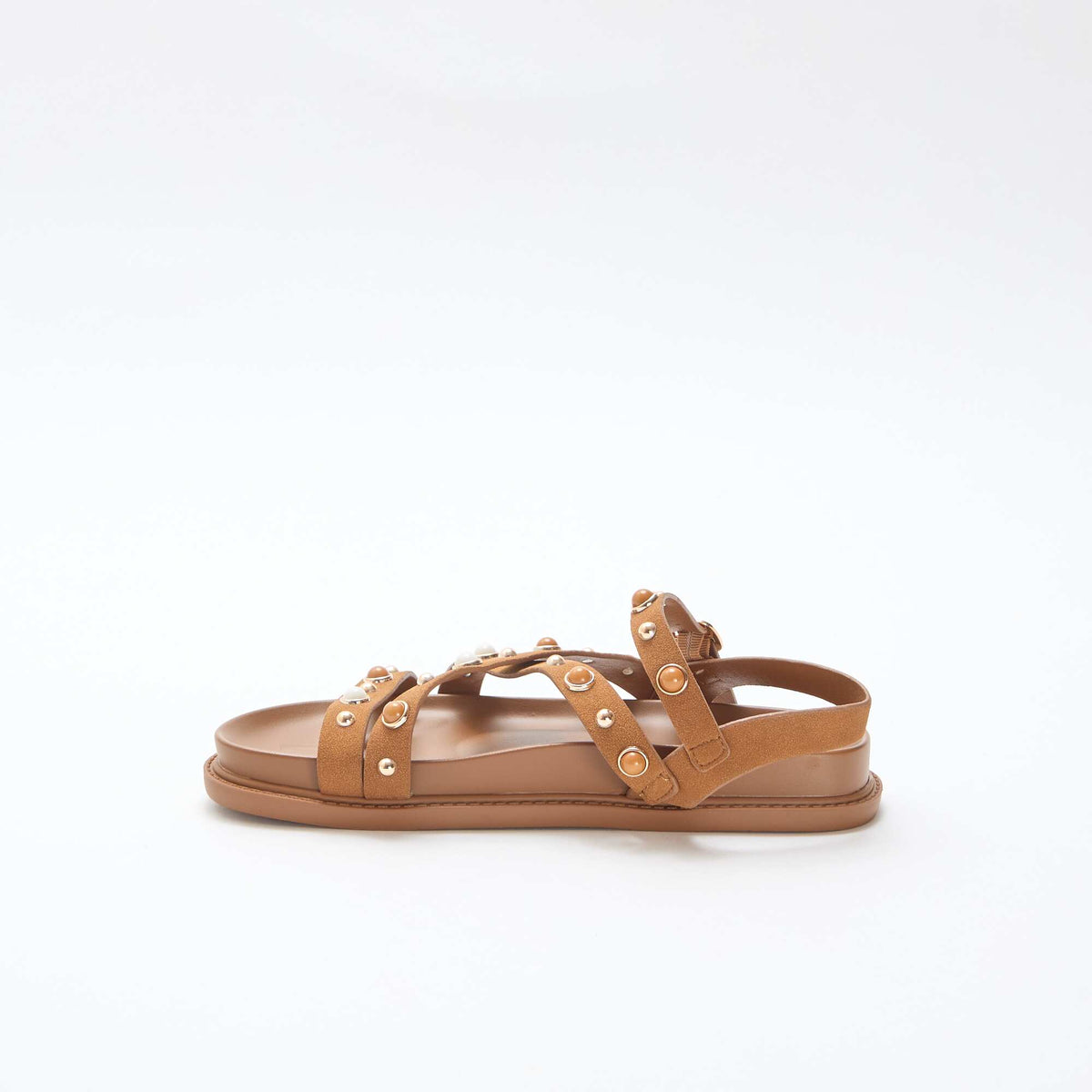 Paire de sandales à plateforme avec brides clous MARRON