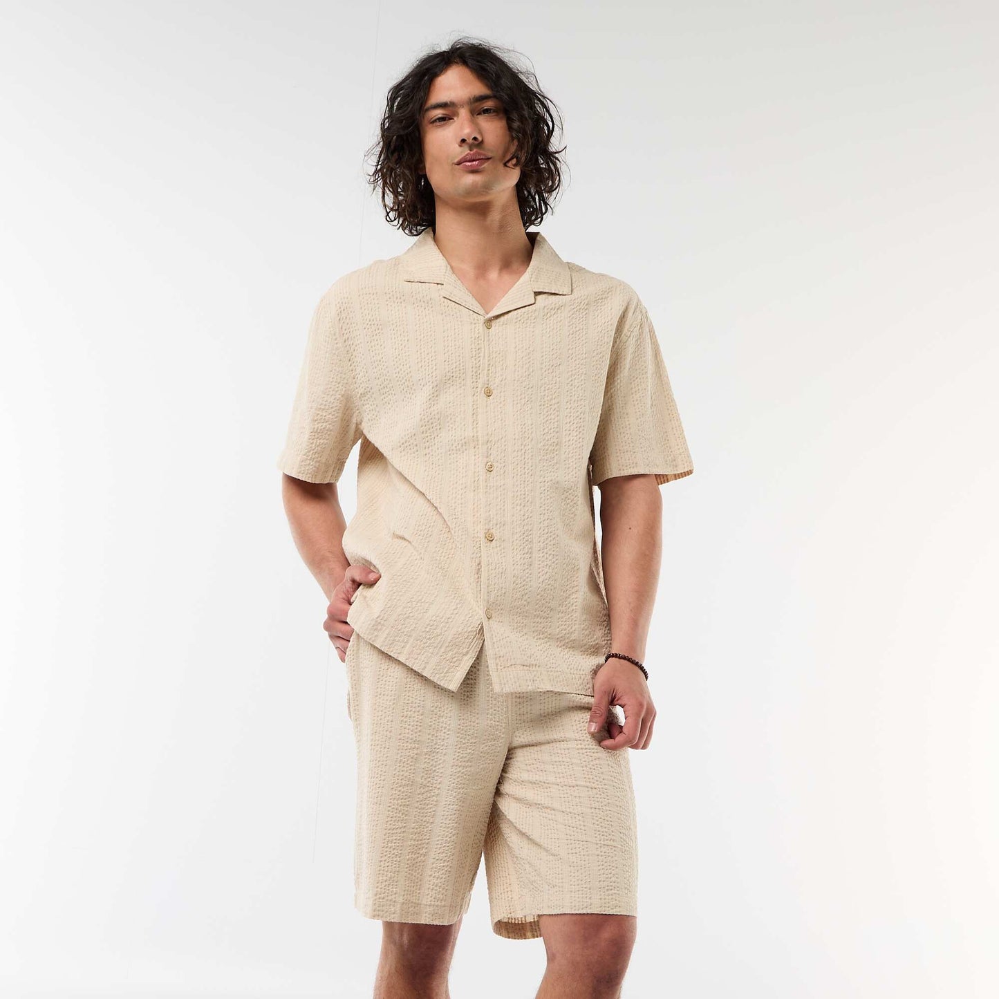 Bermuda en matière type crépon BEIGE