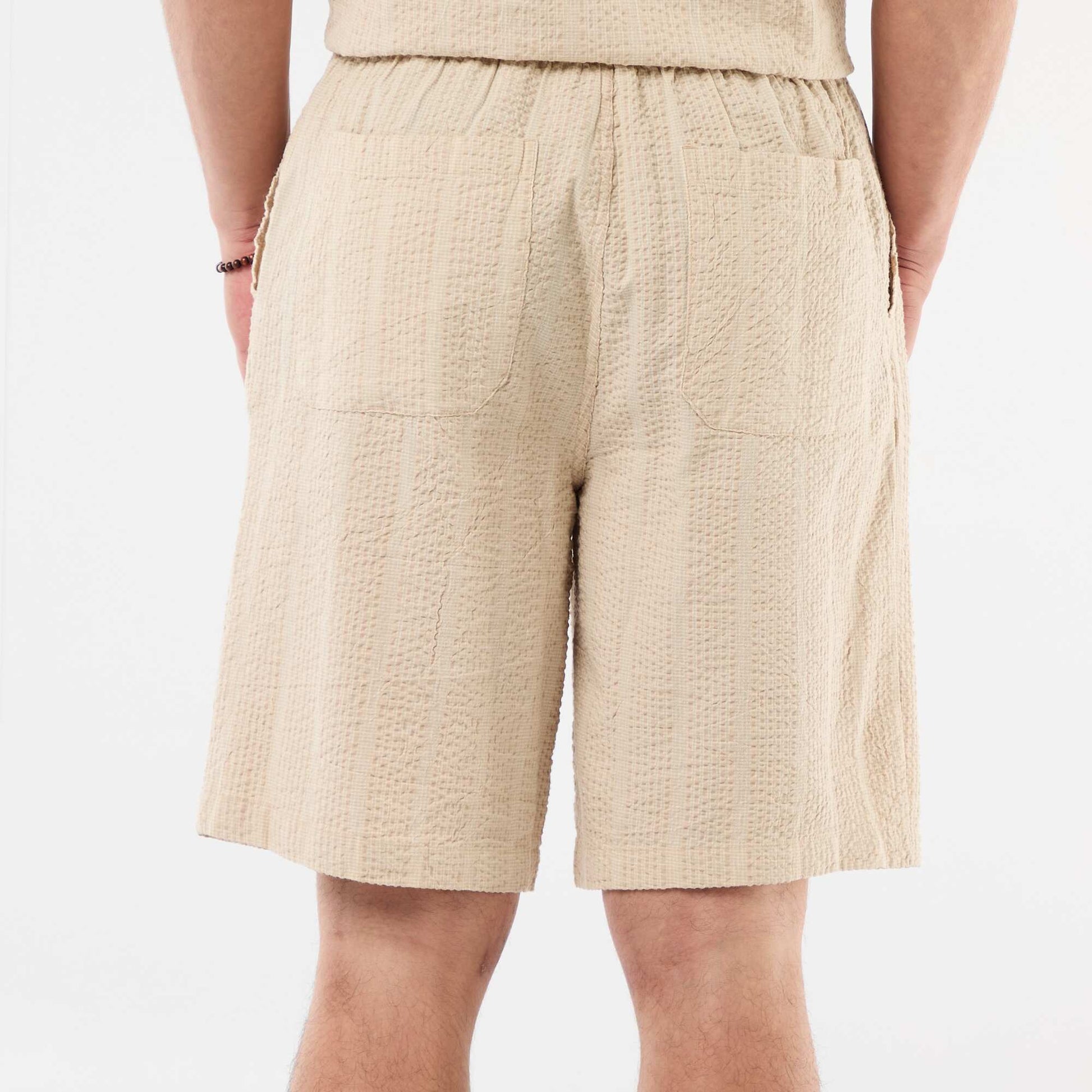 Bermuda en matière type crépon BEIGE