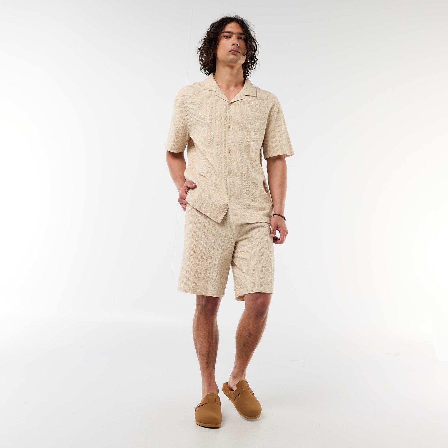 Bermuda en matière type crépon BEIGE