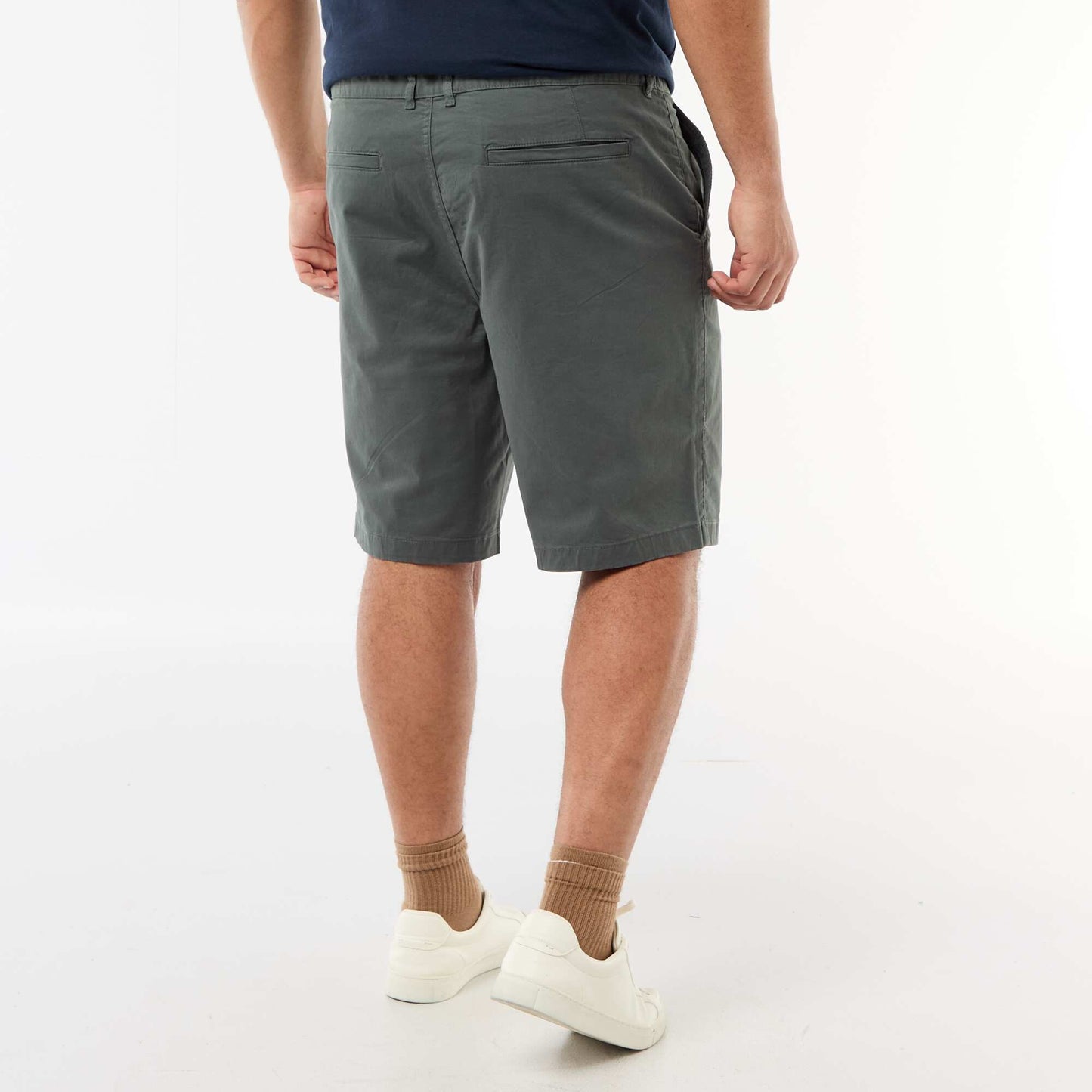 Bermuda chino en twill VERT
