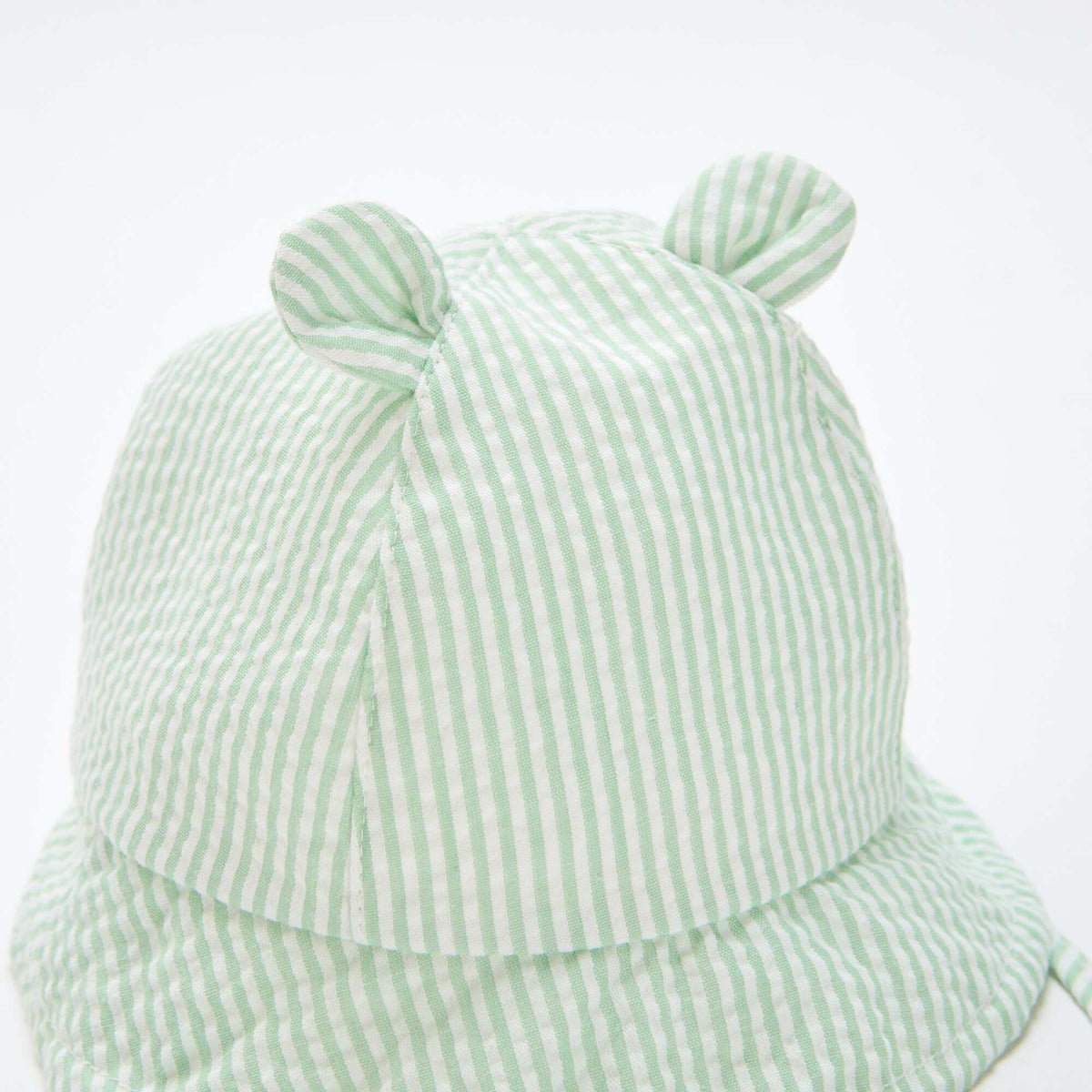 Bob à rayures avec petites oreilles VERT