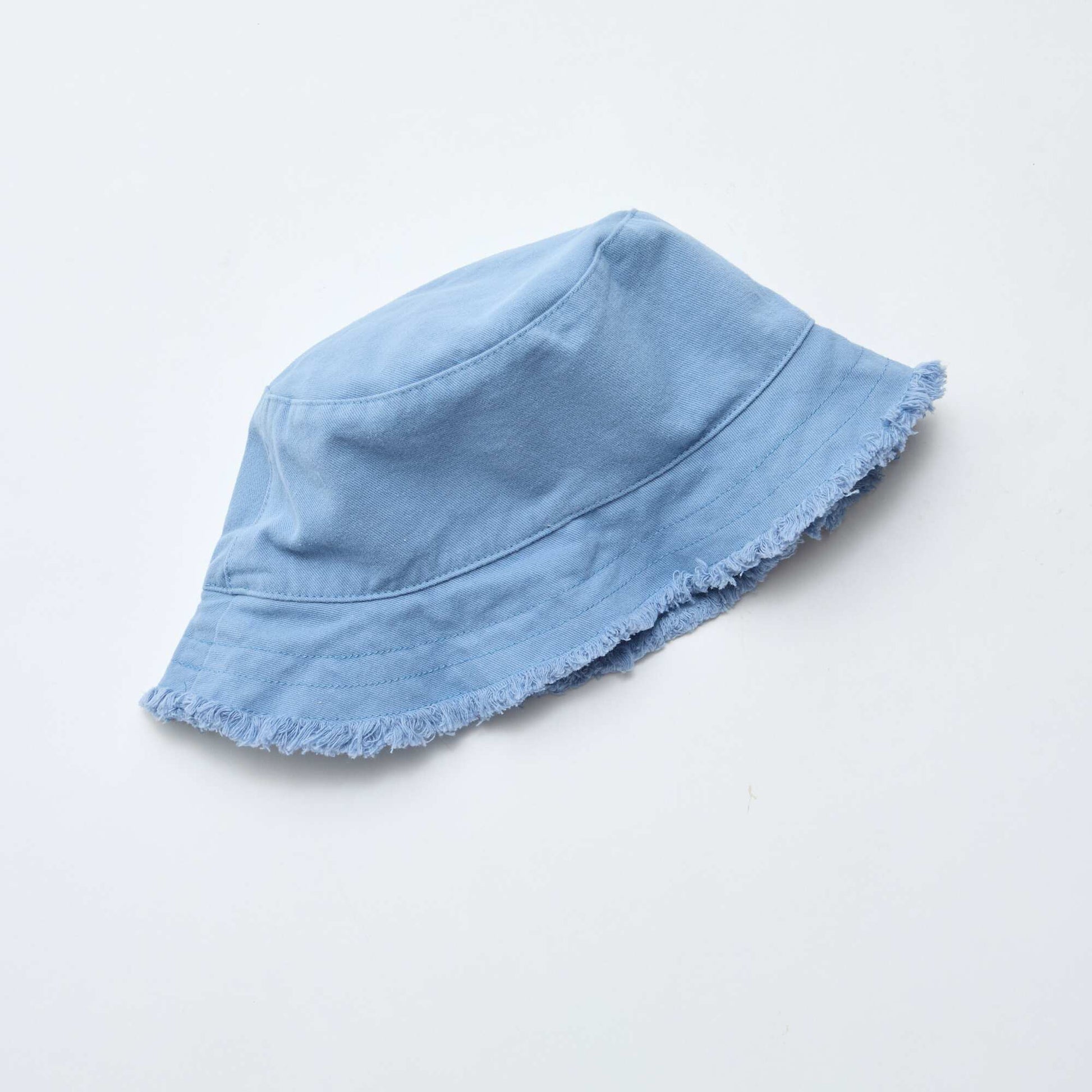 Bob uni BLEU