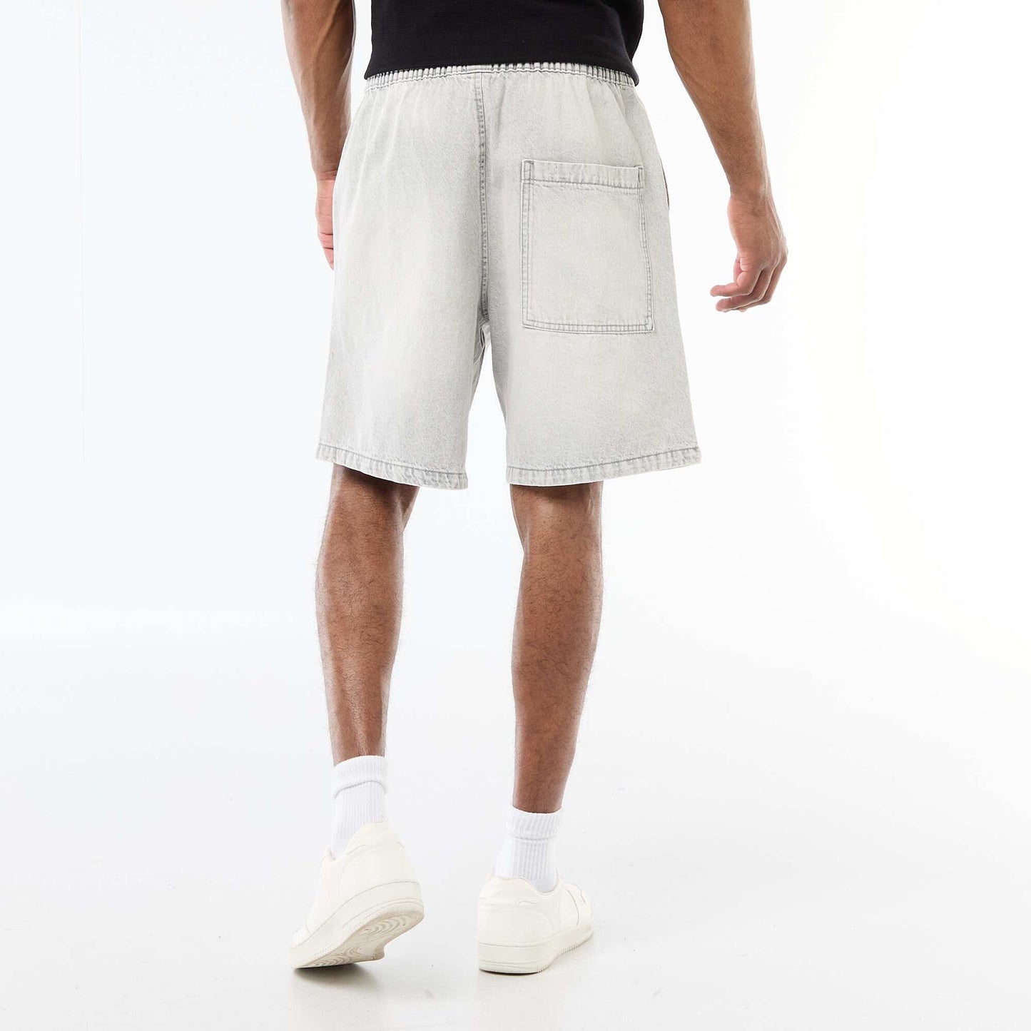 Bermuda en jean avec taille élastiquée GRIS