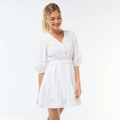 Robe courte à étage avec broderies anglaises BLANC