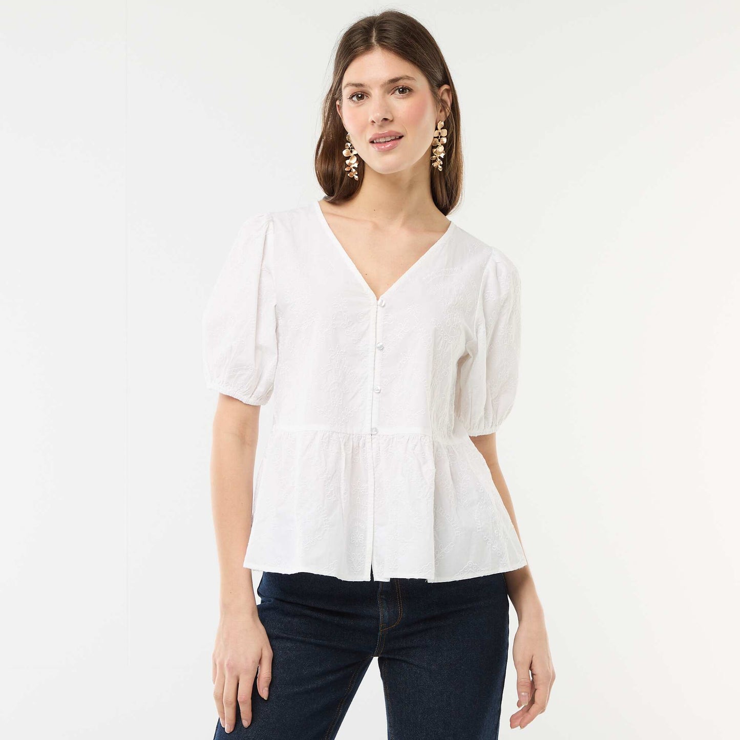 Blouse avec broderies et base volantée BLANC