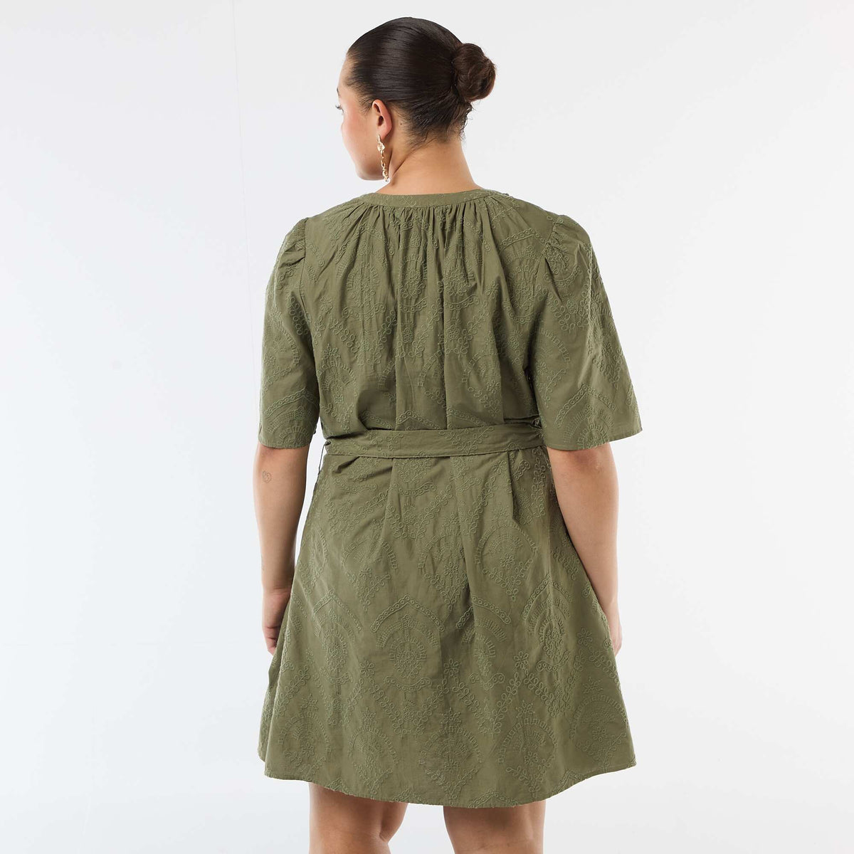 Robe en coton avec broderies anglaises VERT