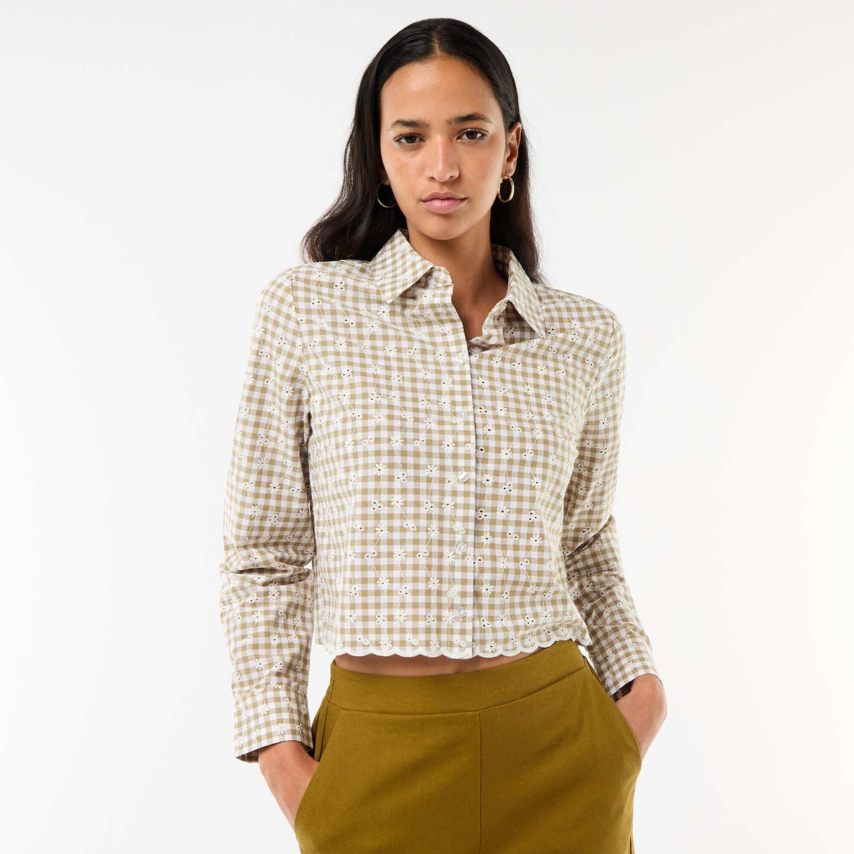 Chemise avec broderies all over VERT