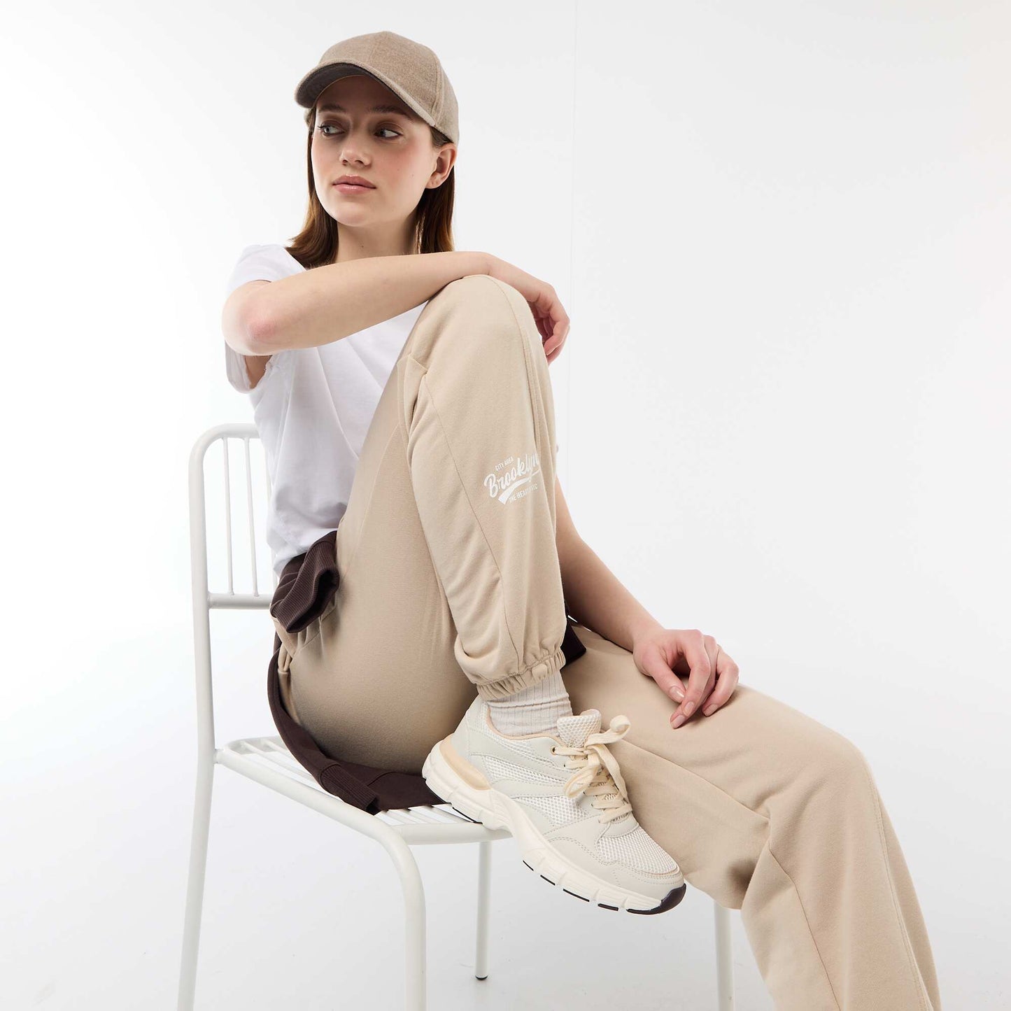 Jogging forme barrel en coton uni BEIGE