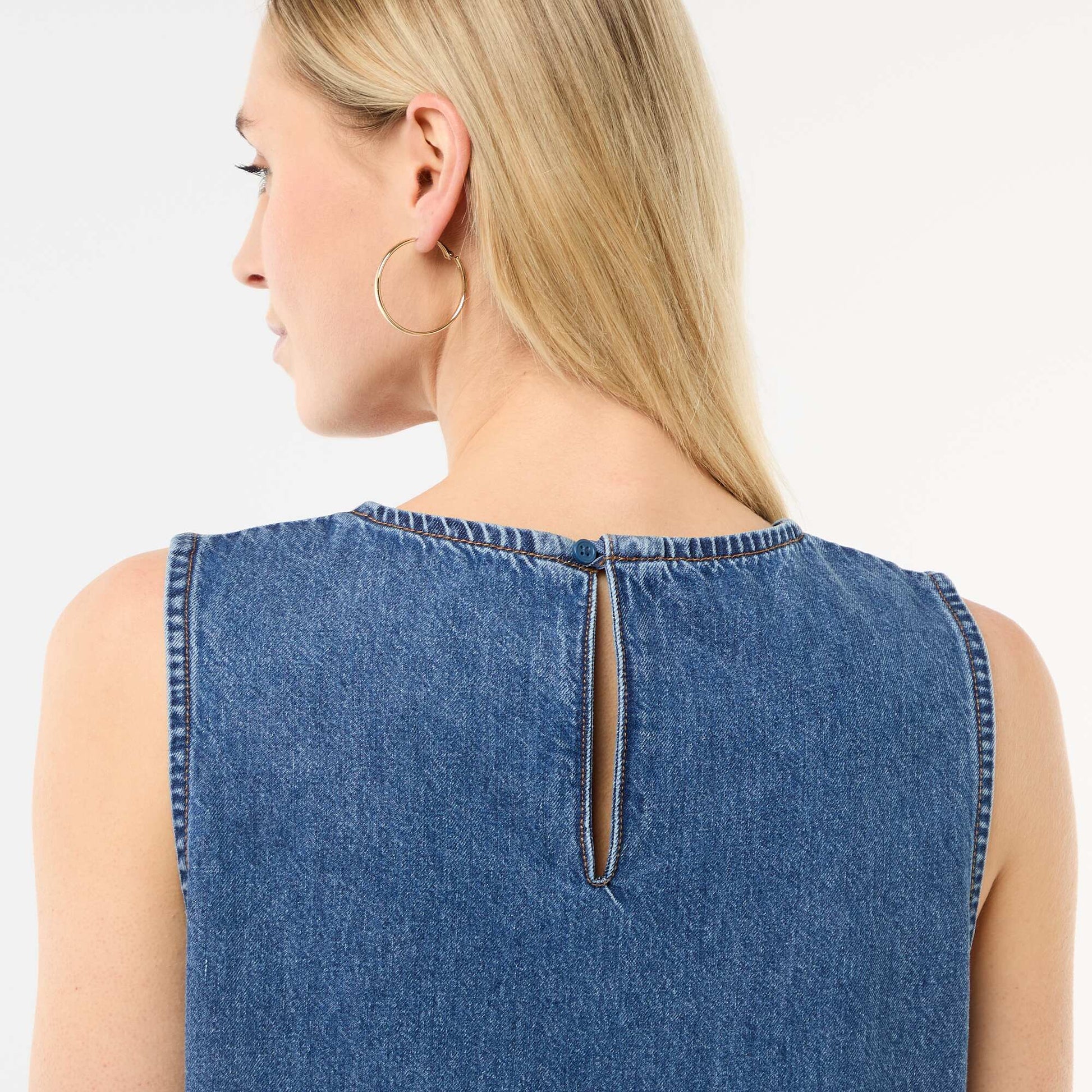 Robe denim sans manches à base volantée BLEU