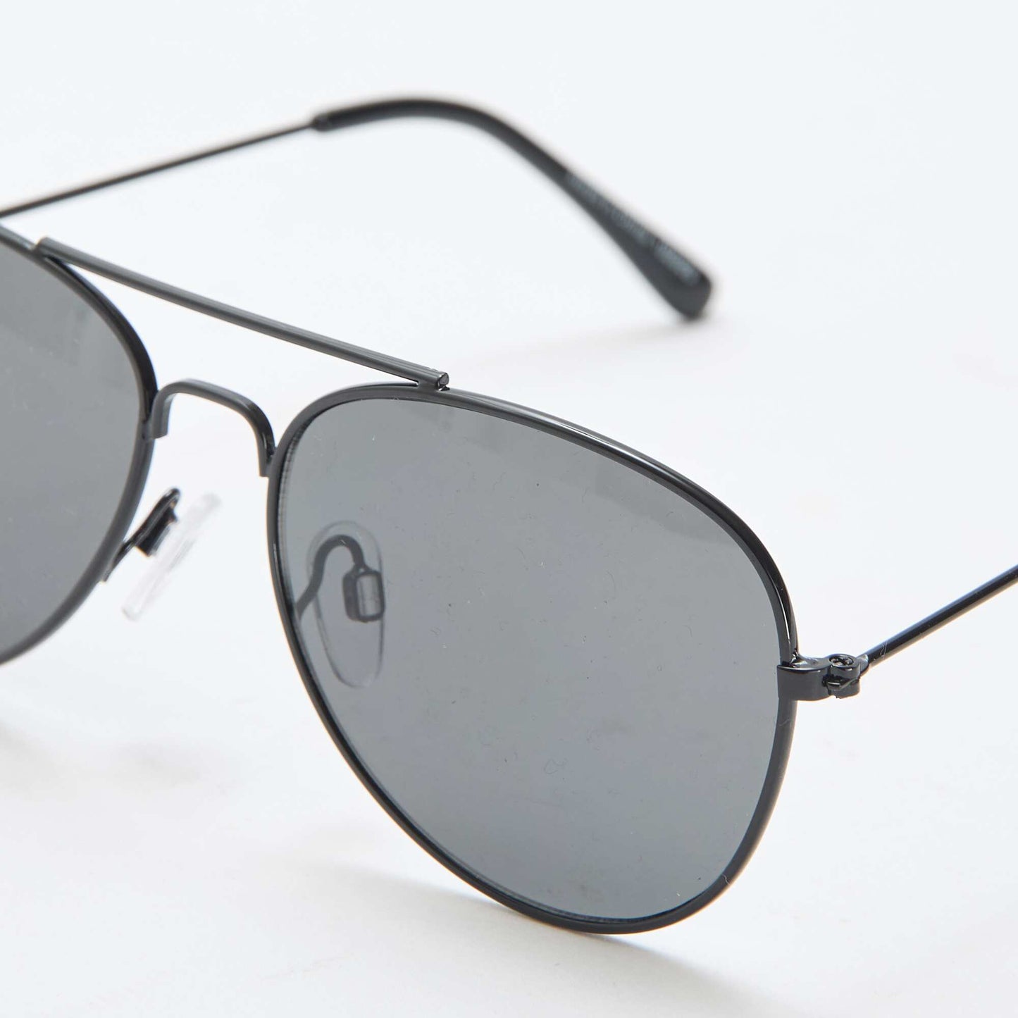 Paire de lunettes de soleil style aviateur NOIR