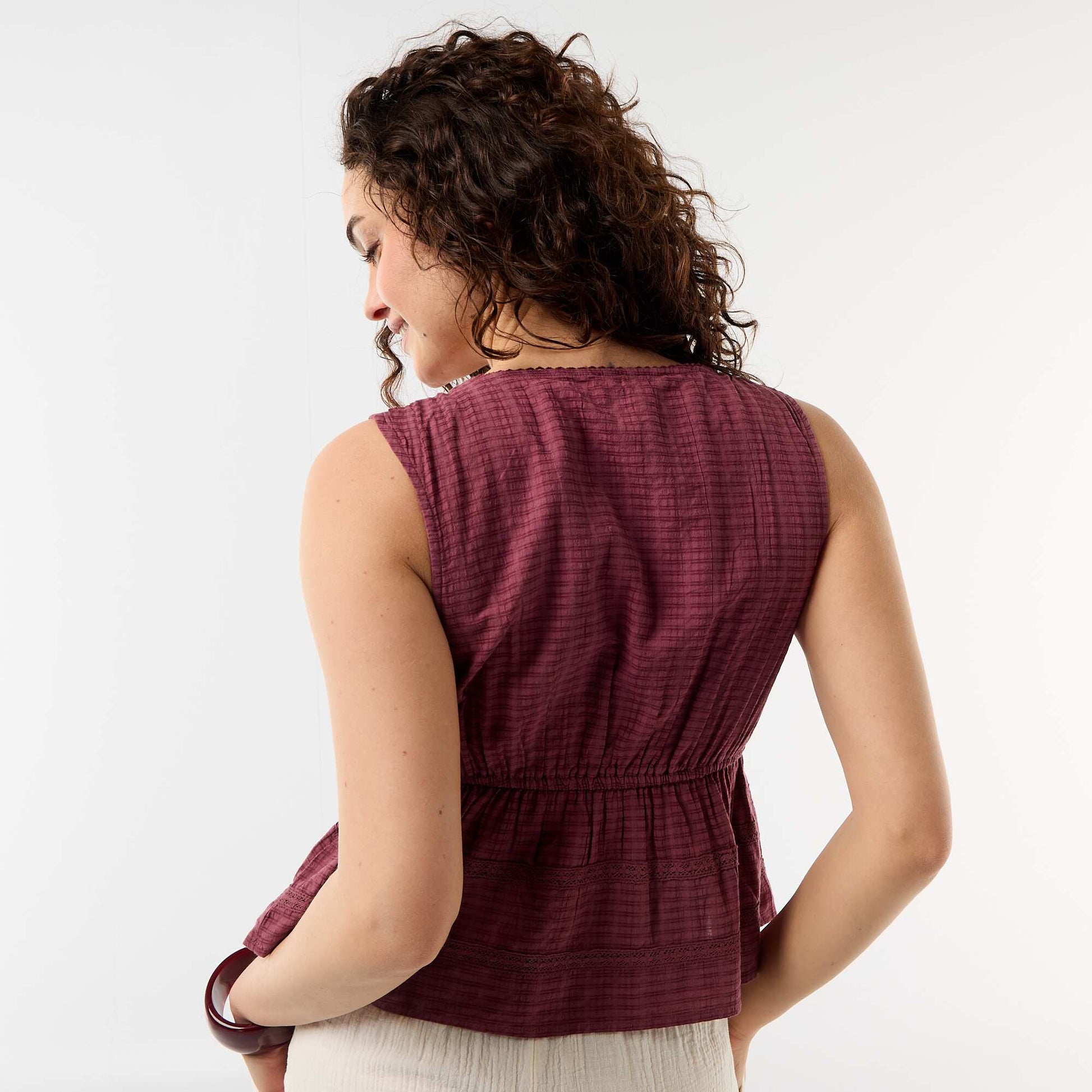 Top en maille ajourée sans manches ROSE