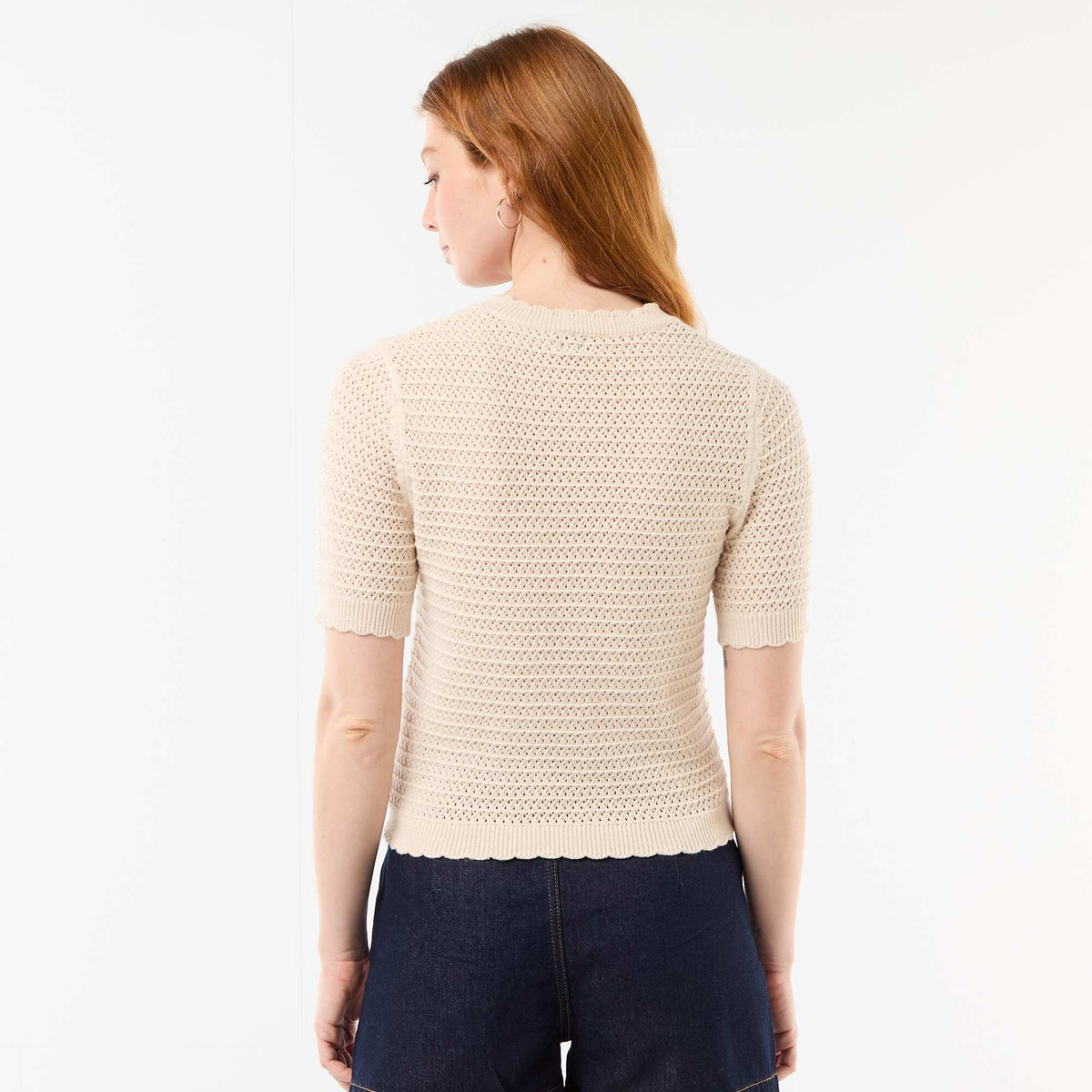 Pull manches courtes à fleurs brodées BEIGE