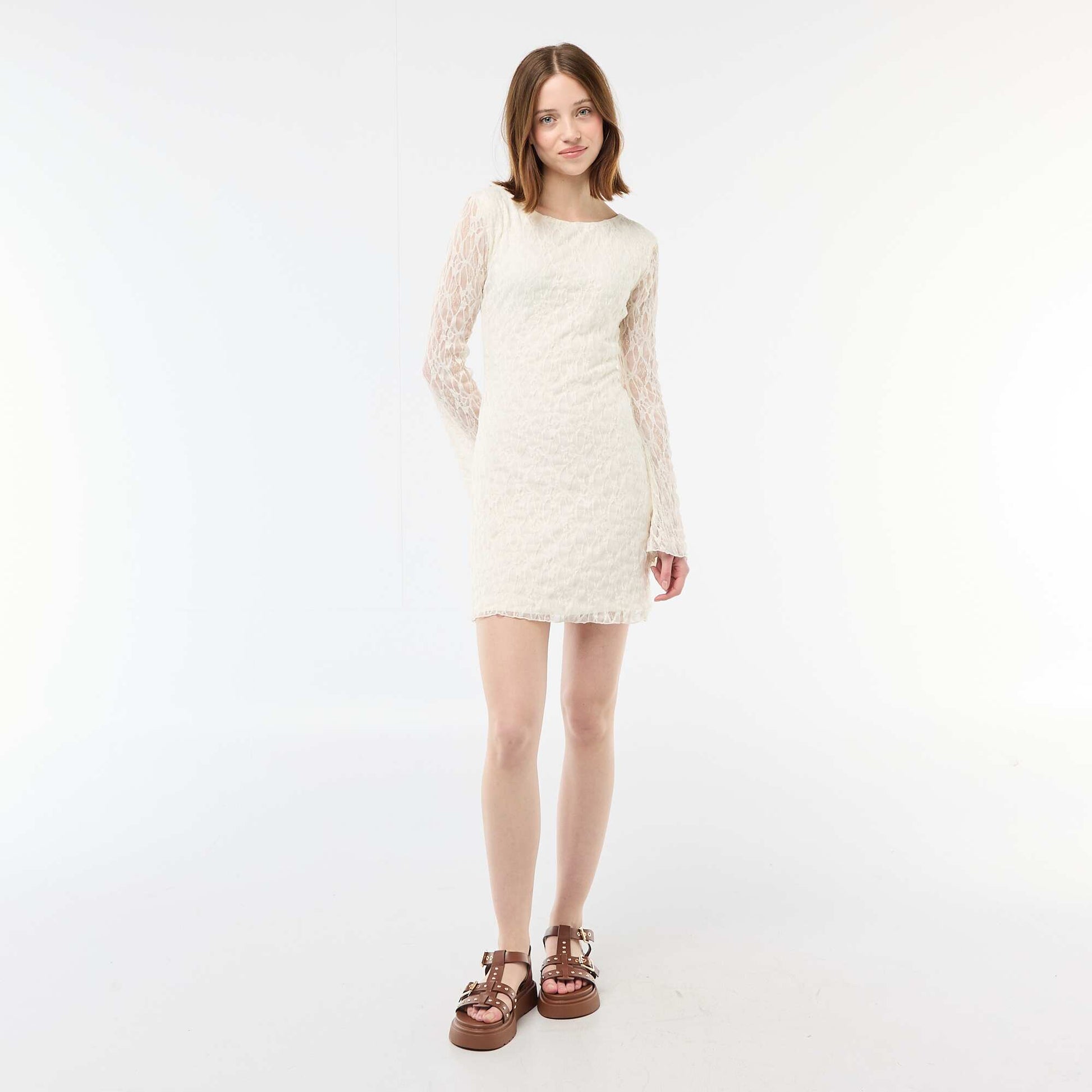 Robe en dentelle à manches pagode BEIGE