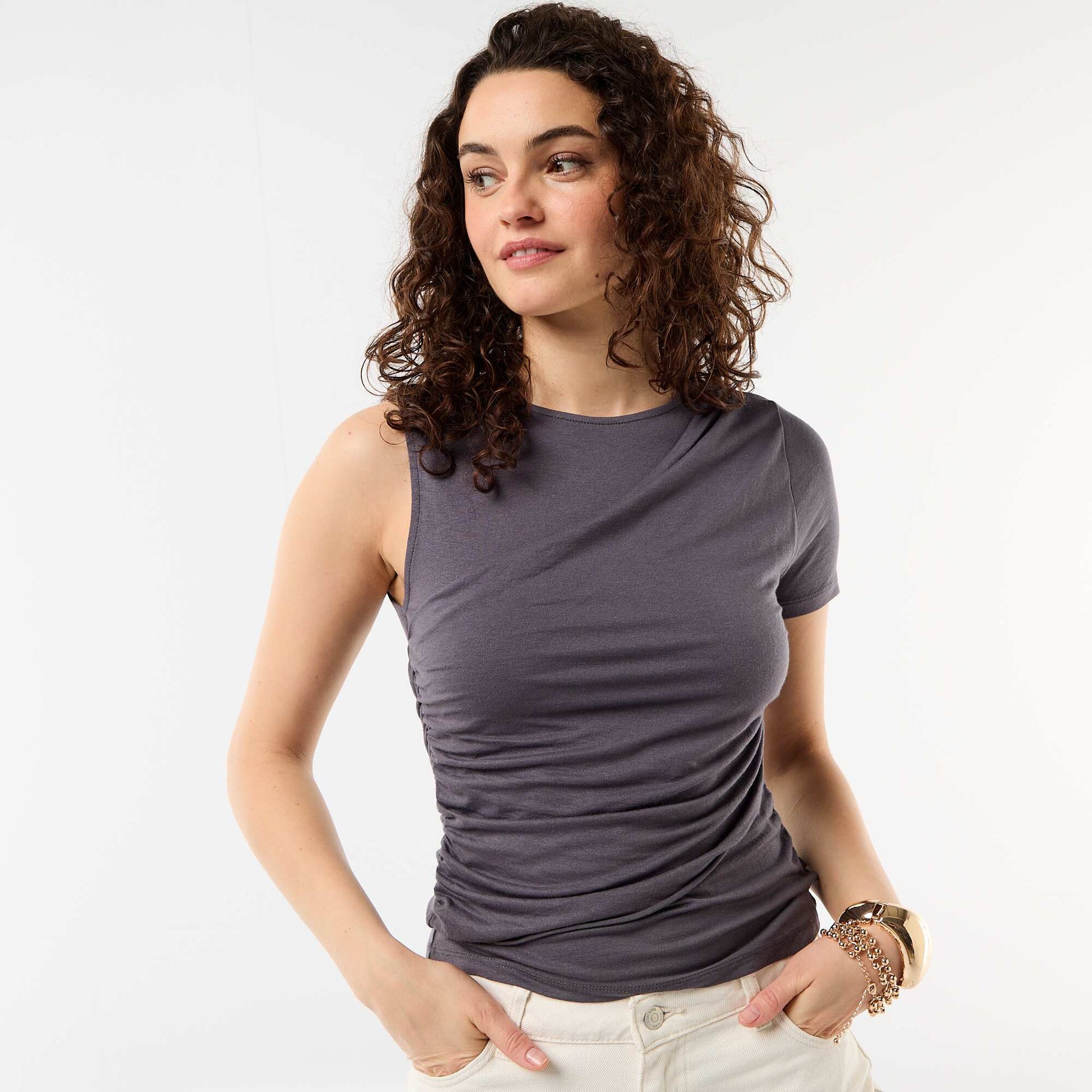 Tee-shirt asymétrique avec drapé épaule GRIS