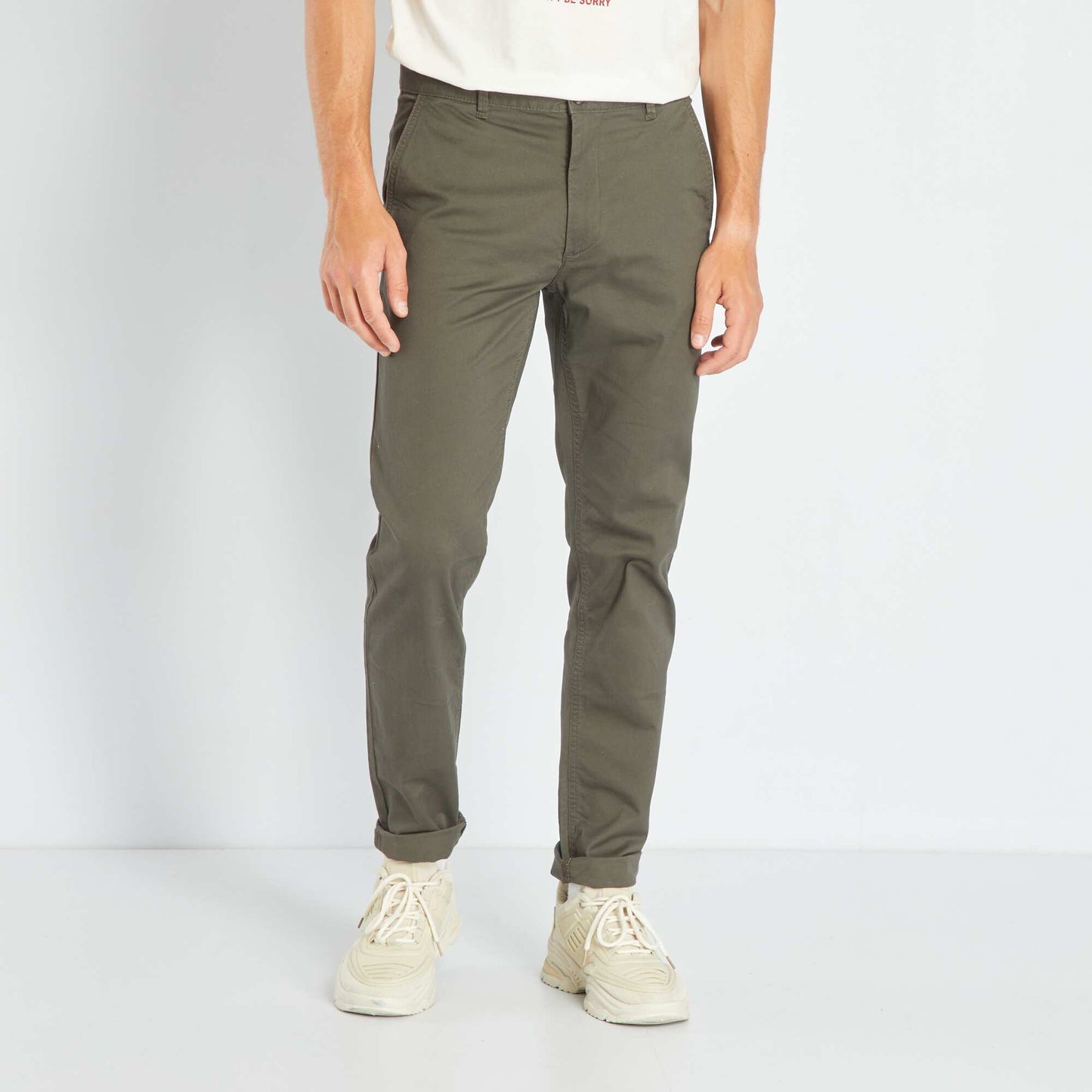 Pantalon chino slim Kaki