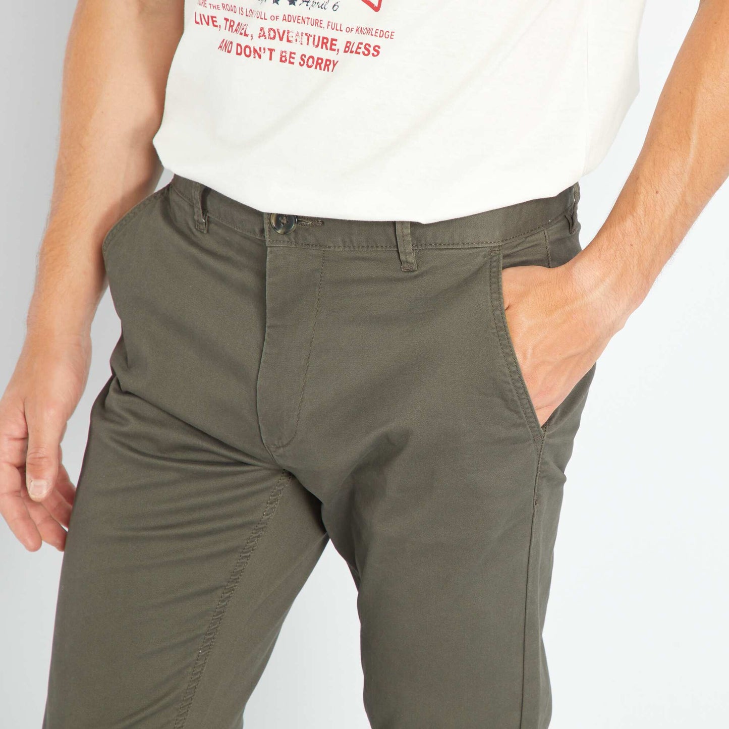 Pantalon chino slim Kaki