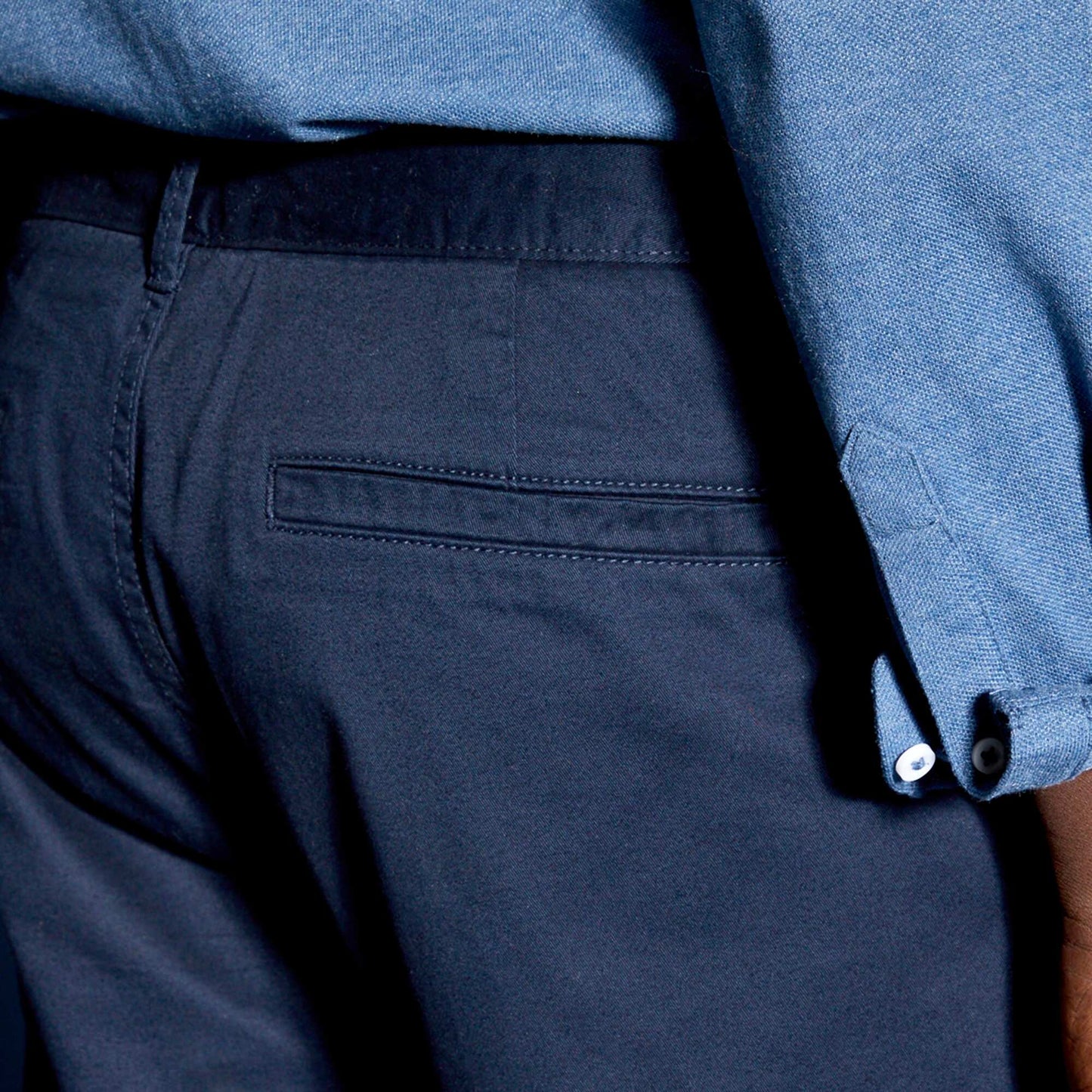 Pantalon chino slim bleu marine