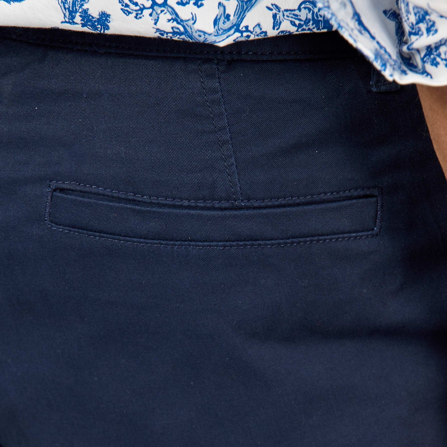 Pantalon chino slim bleu marine