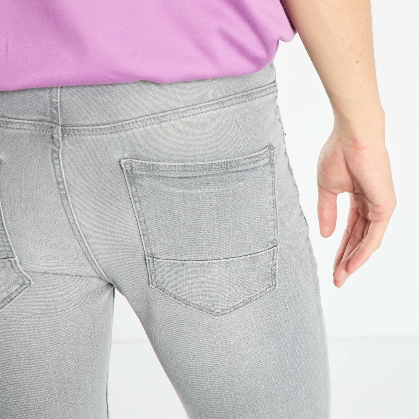 Jean skinny à 5 poches gris